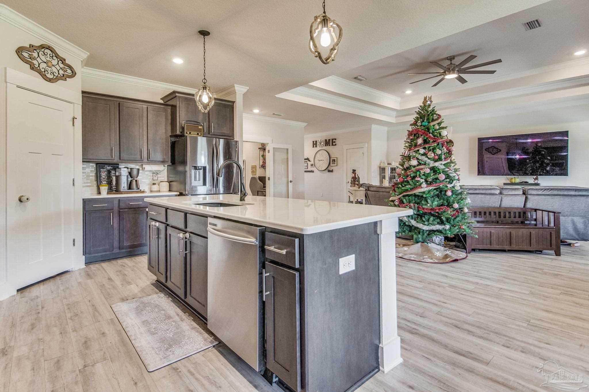 6100 Cherry Hill Cir