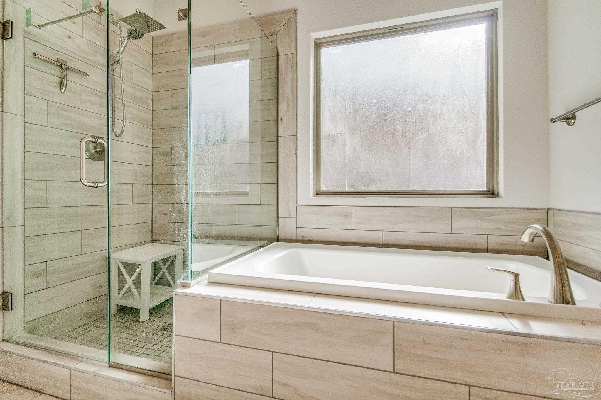 6100 Cherry Hill Cir