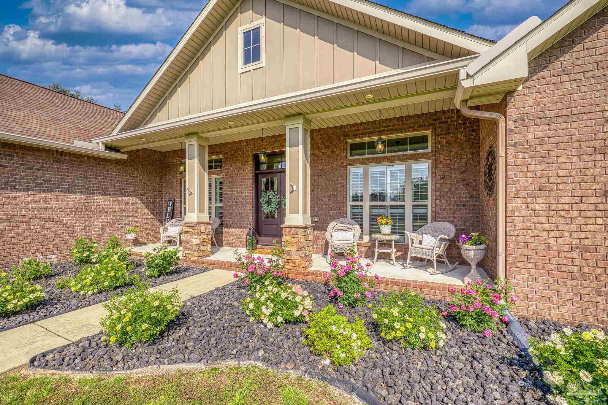 5927 Mountain Crest Ave