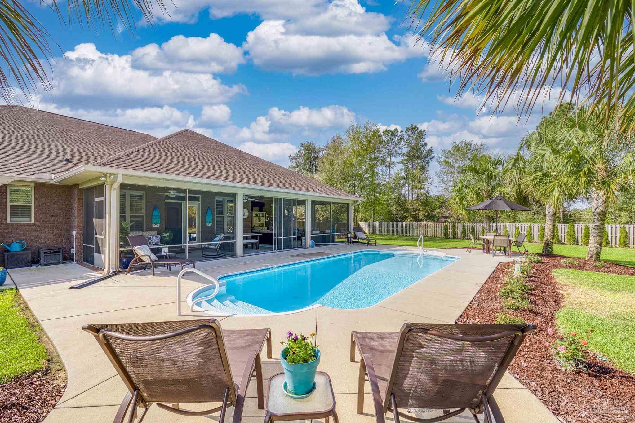 5927 Mountain Crest Ave