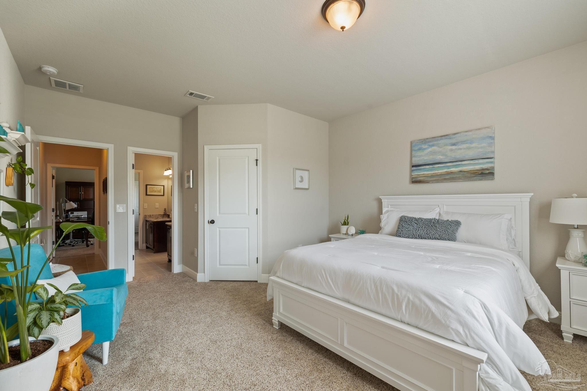 5927 Mountain Crest Ave