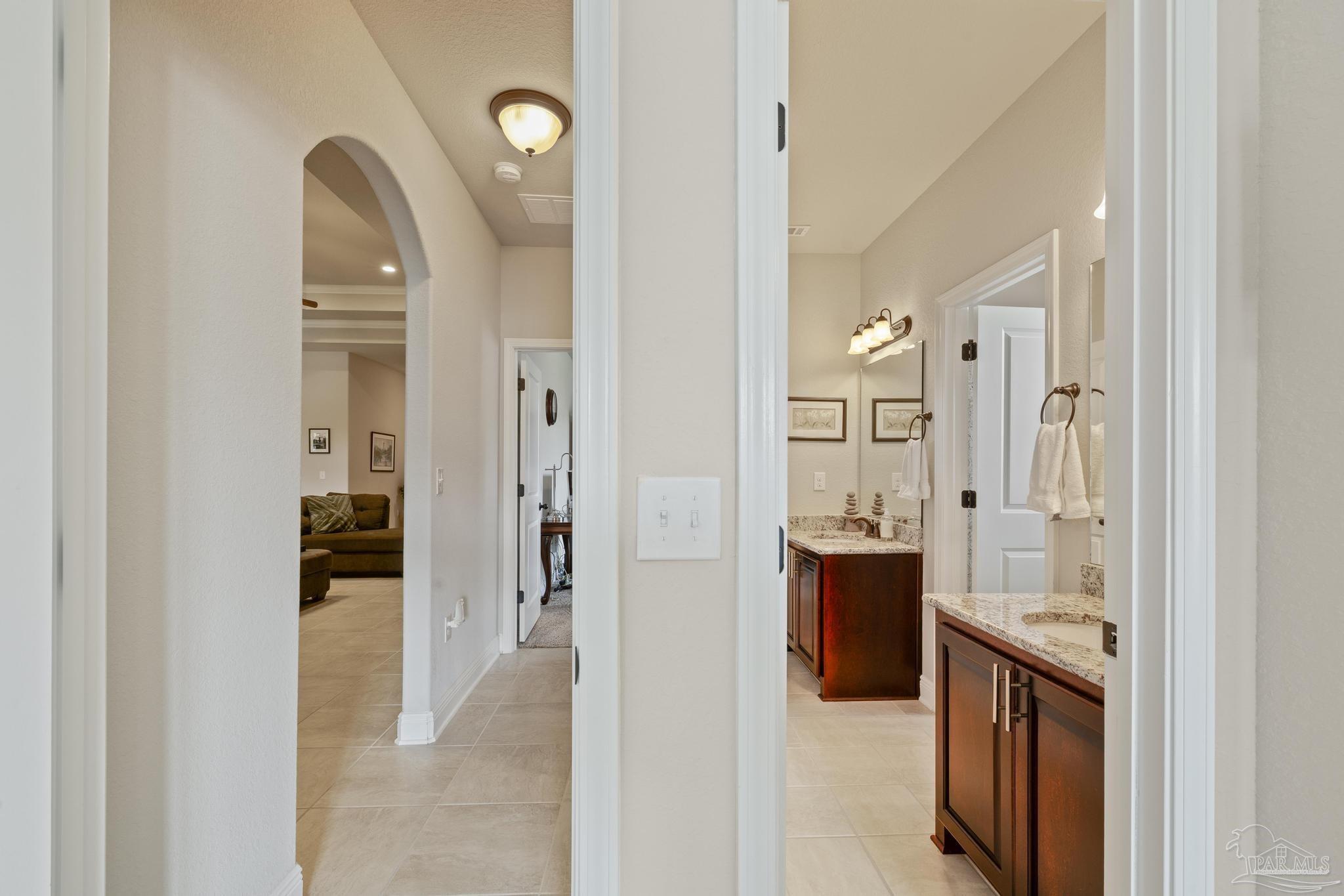 5927 Mountain Crest Ave