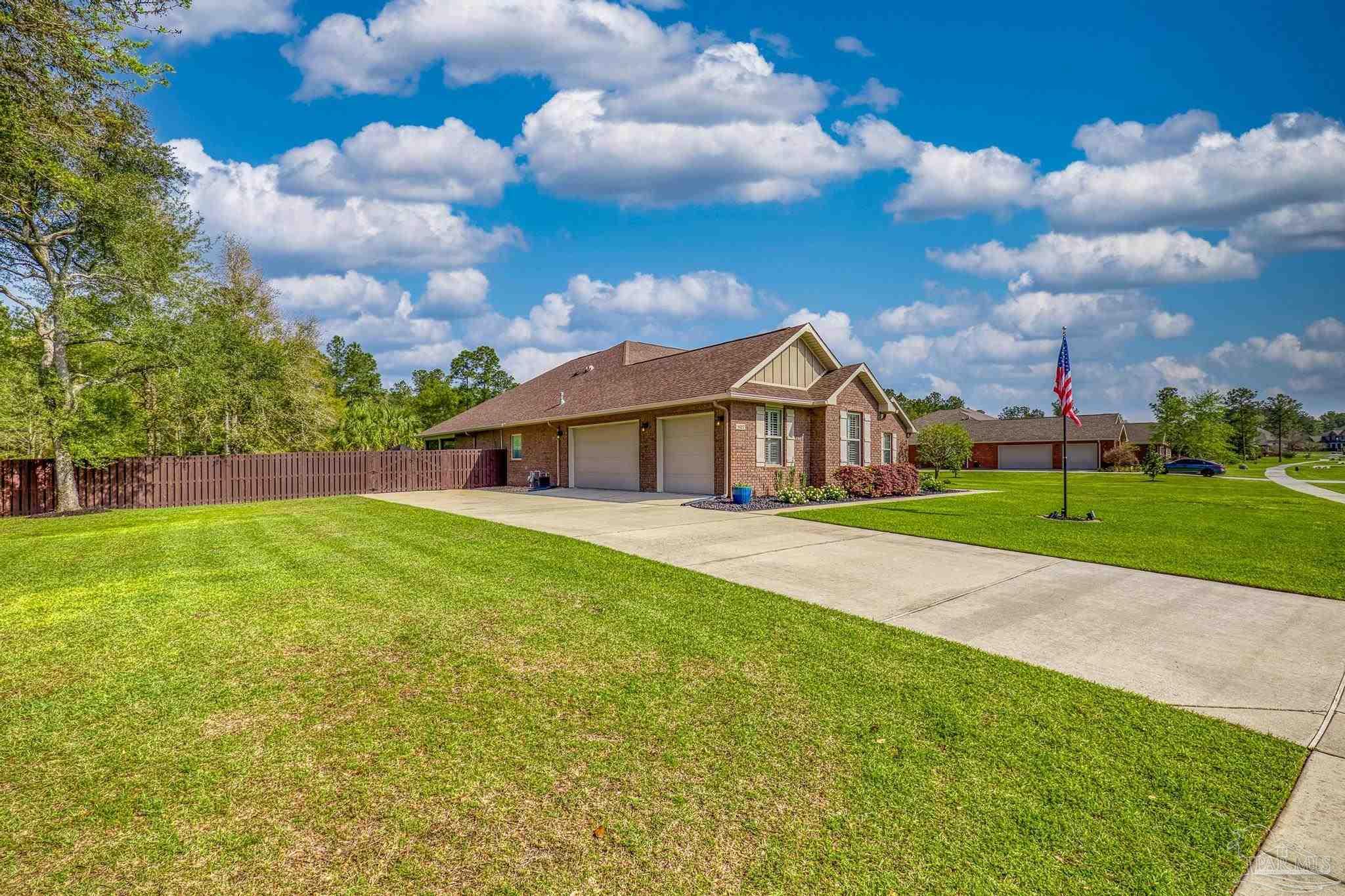 5927 Mountain Crest Ave