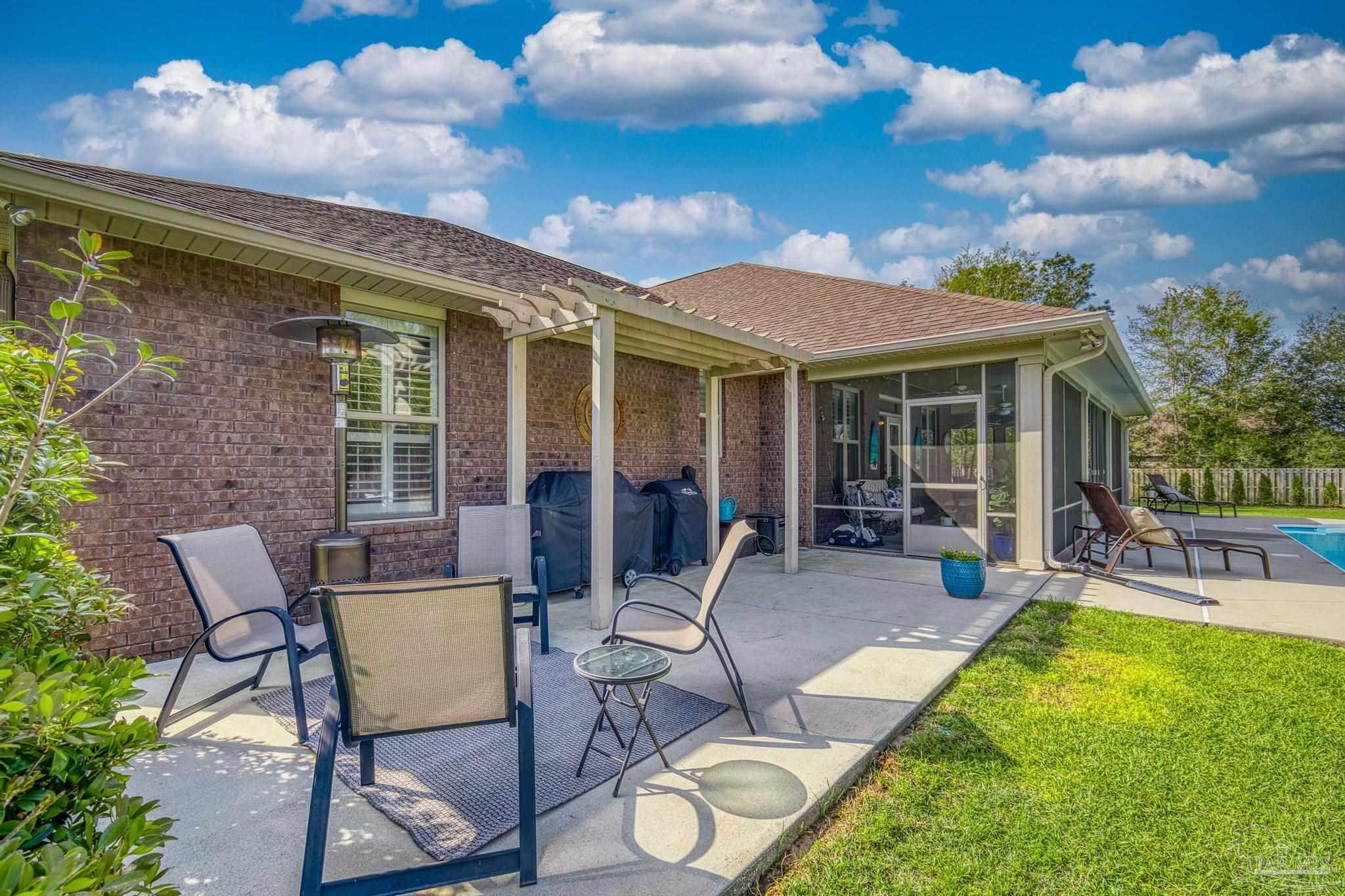 5927 Mountain Crest Ave