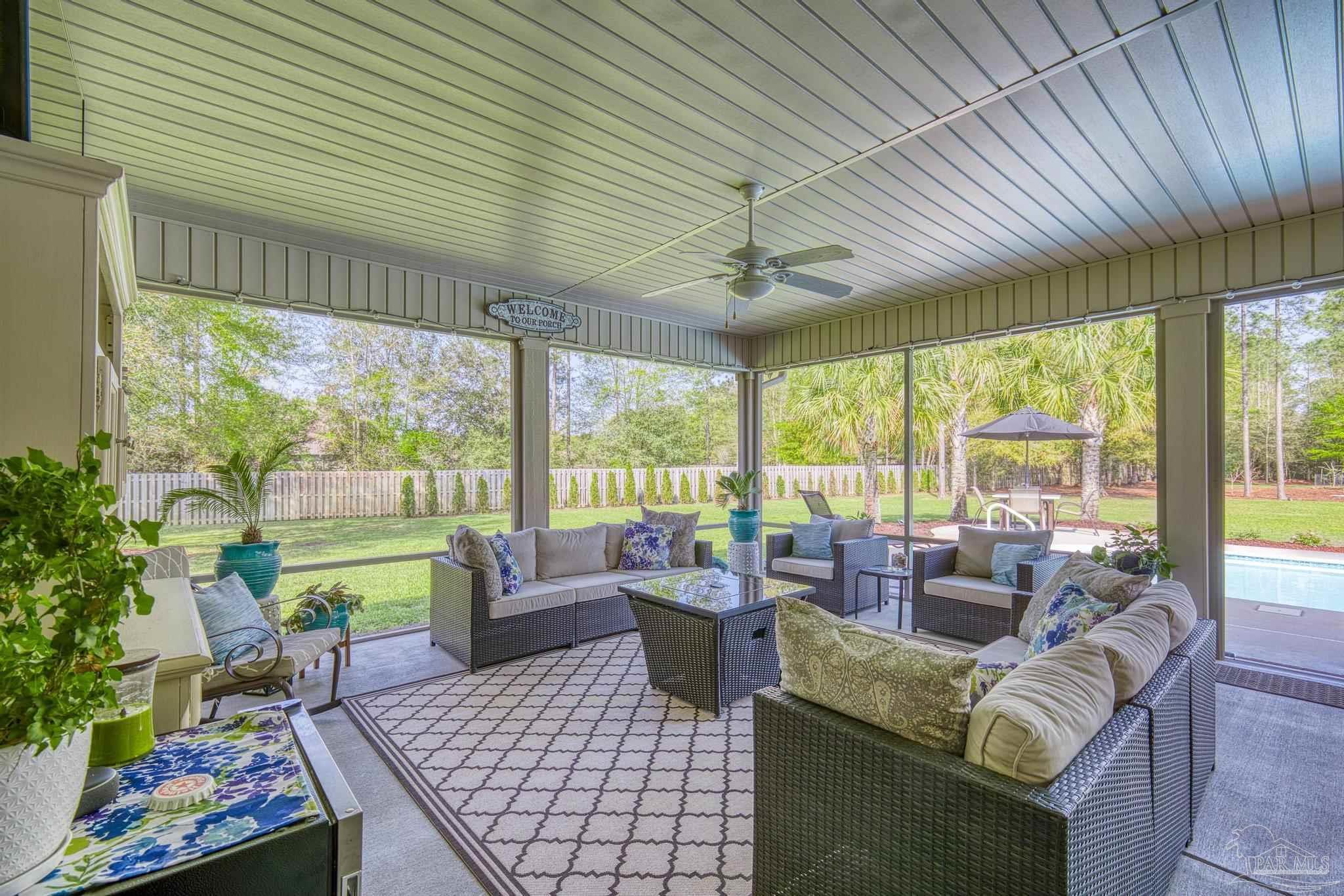 5927 Mountain Crest Ave