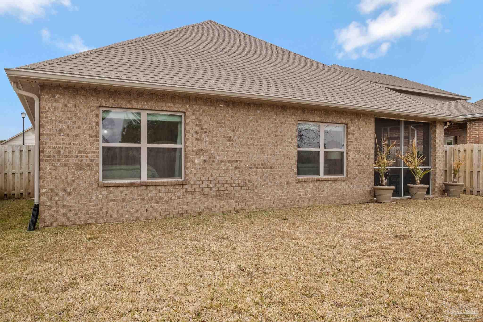 1696 Waterford Sound Blvd