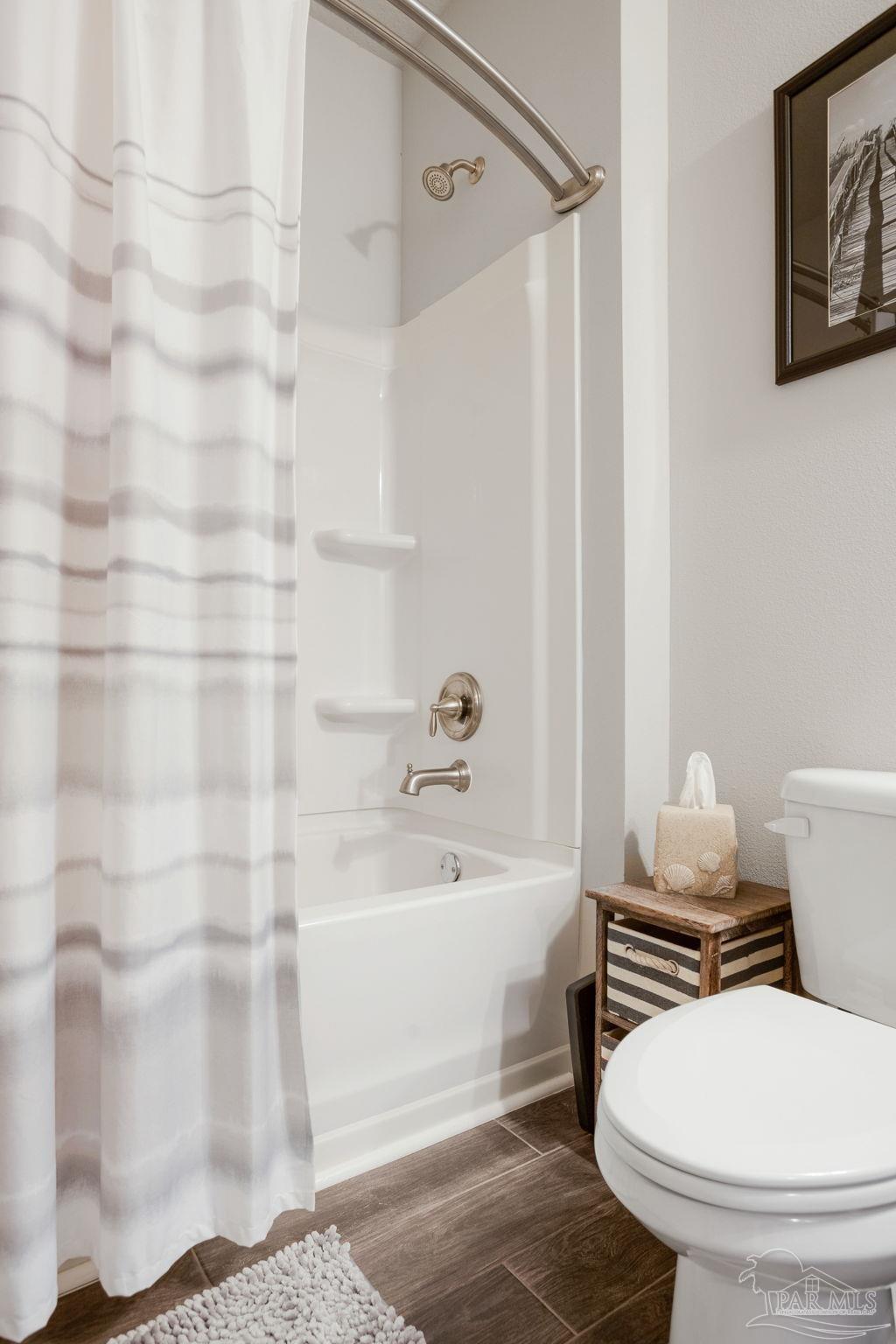 1696 Waterford Sound Blvd