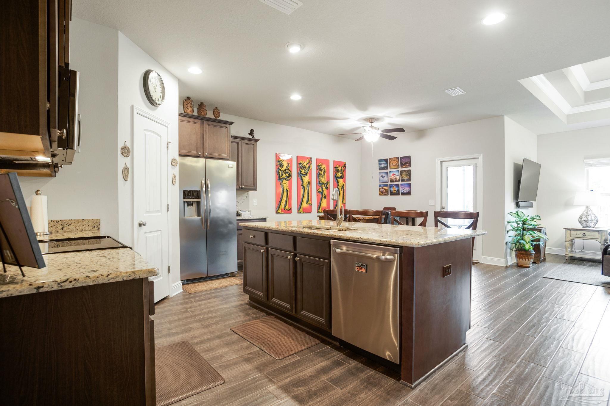 1696 Waterford Sound Blvd