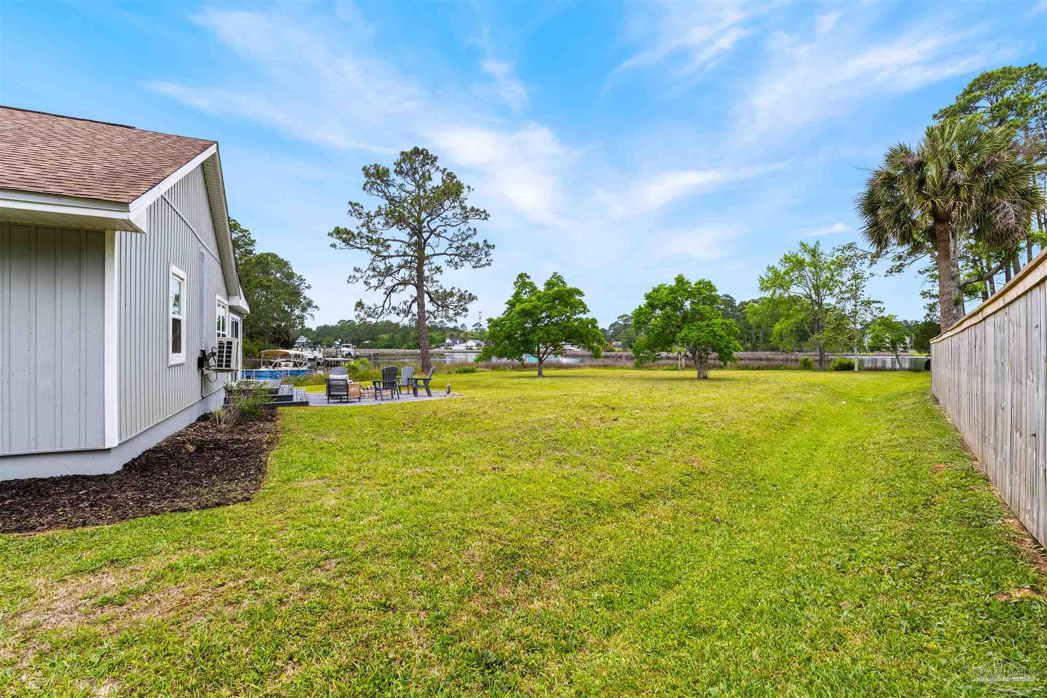 3085 Robertson Rd