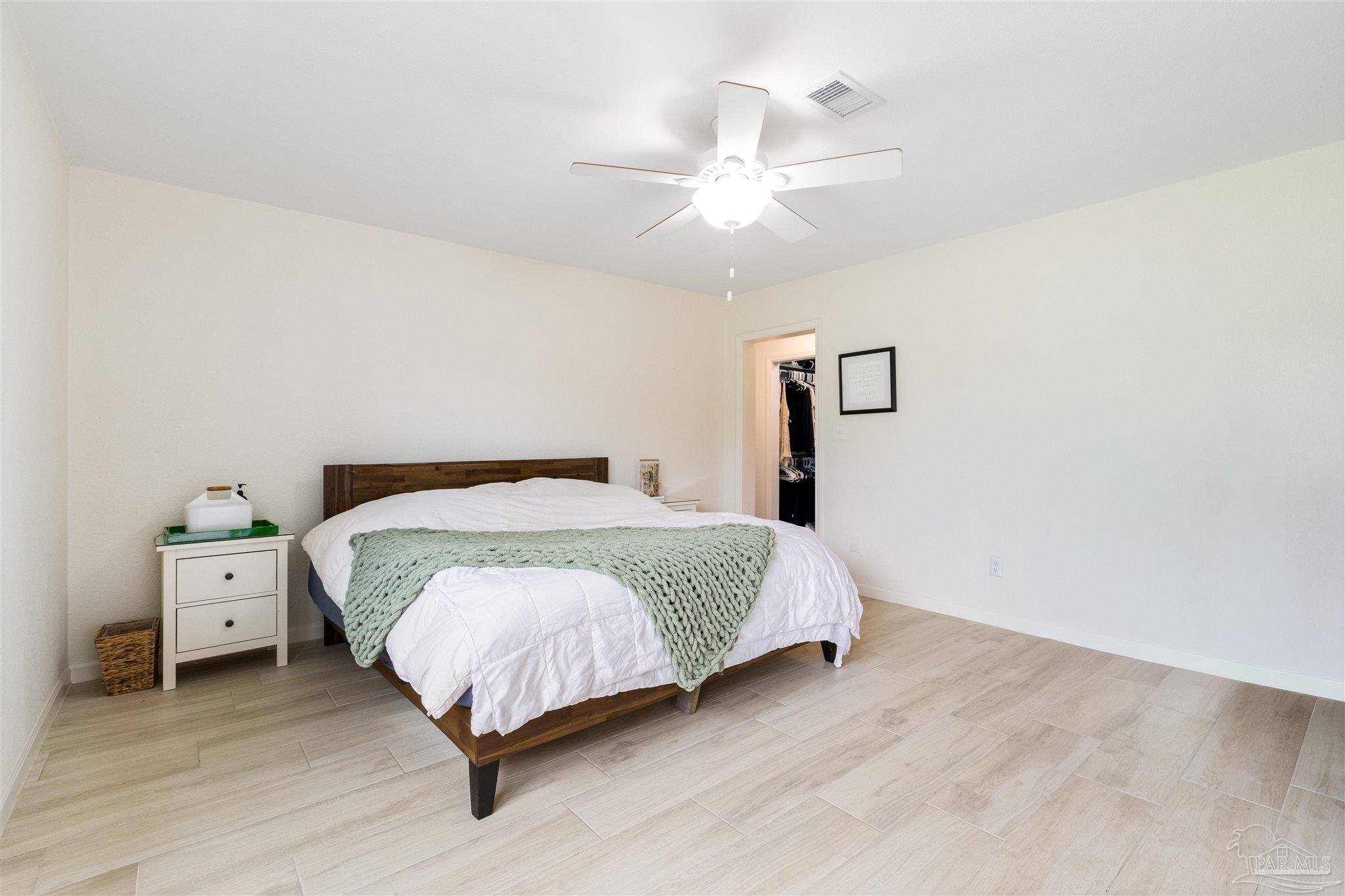 3085 Robertson Rd