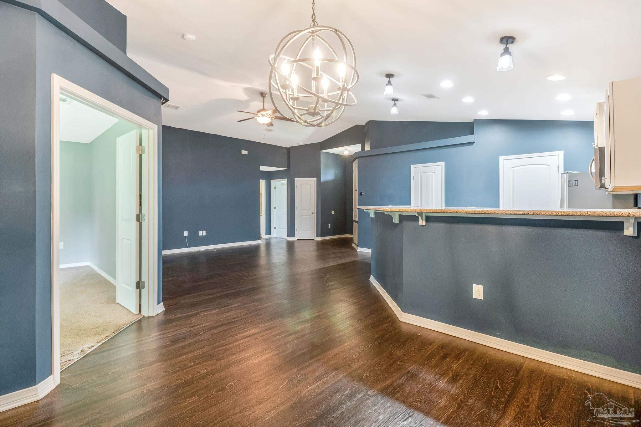 5849 Fairlands Rd