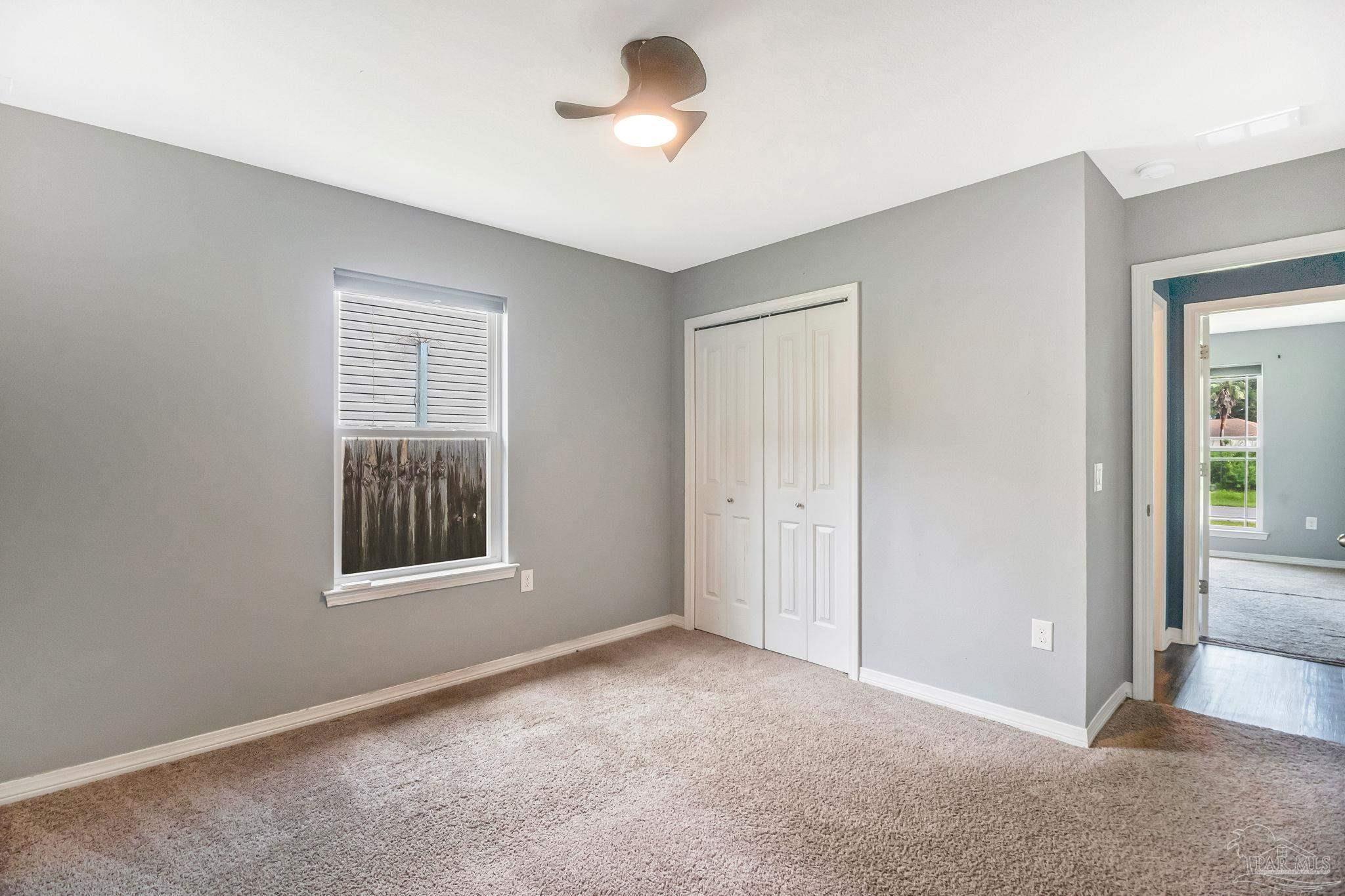 5849 Fairlands Rd