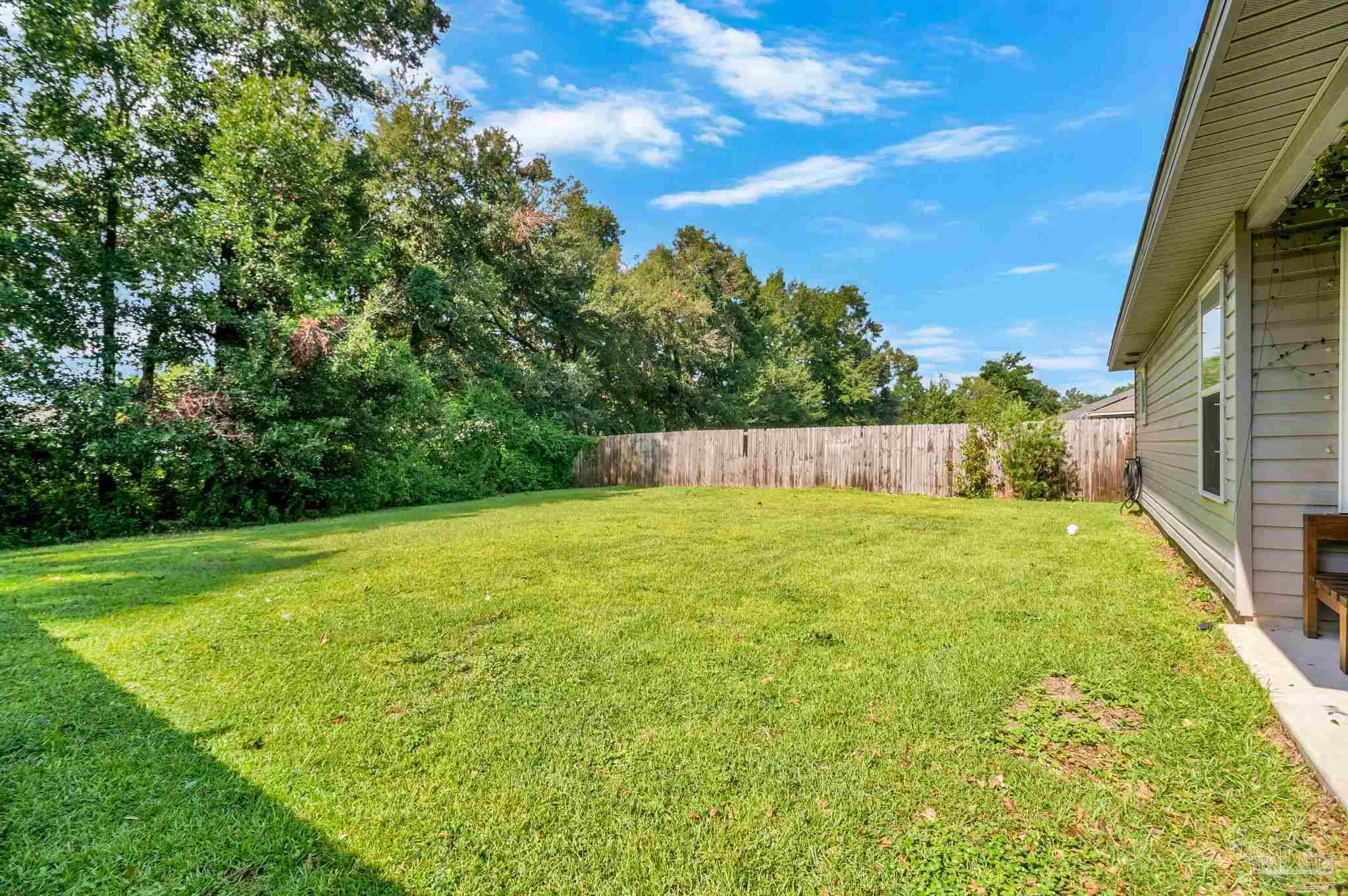 5849 Fairlands Rd
