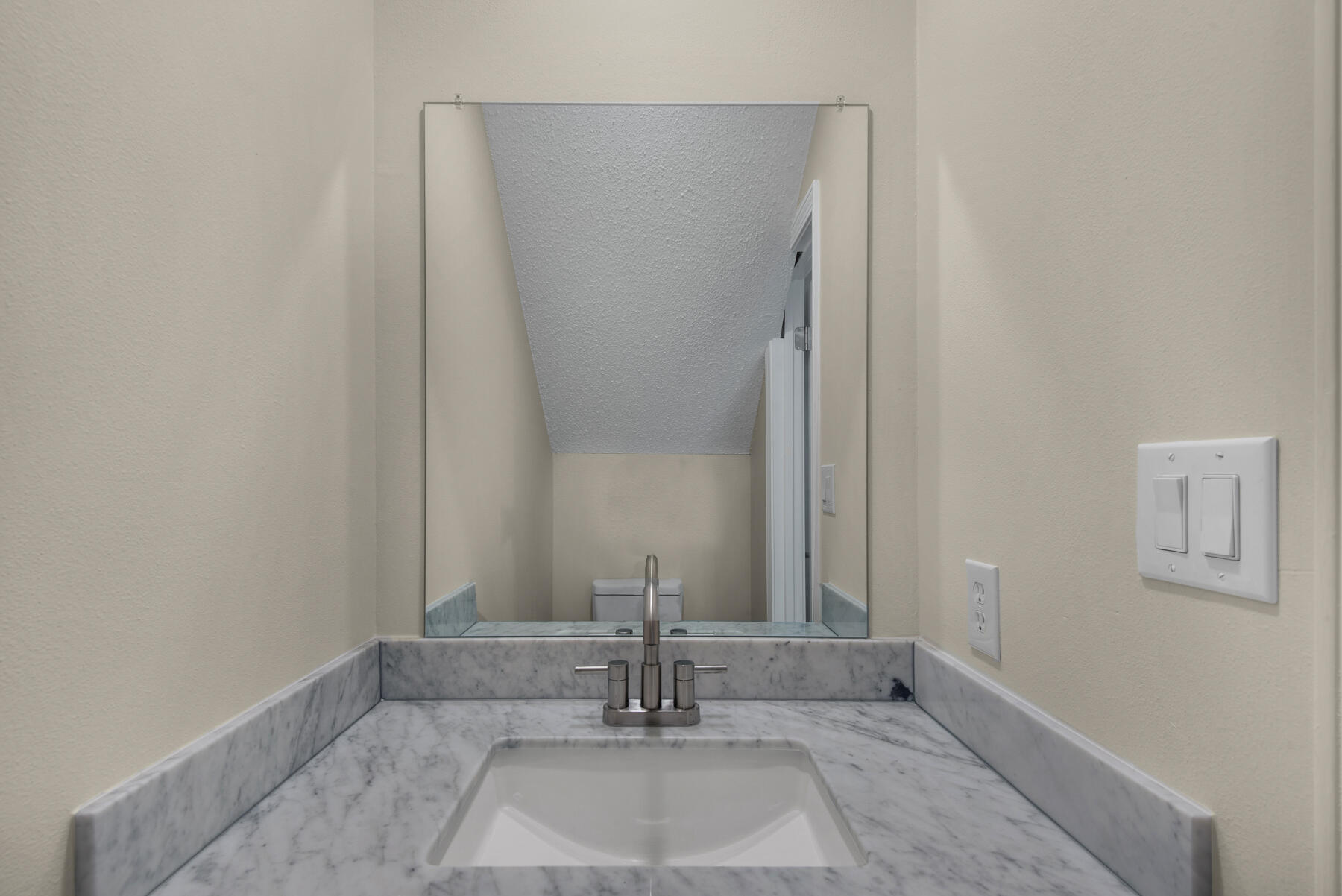 522 Parkview Road, UNIT B