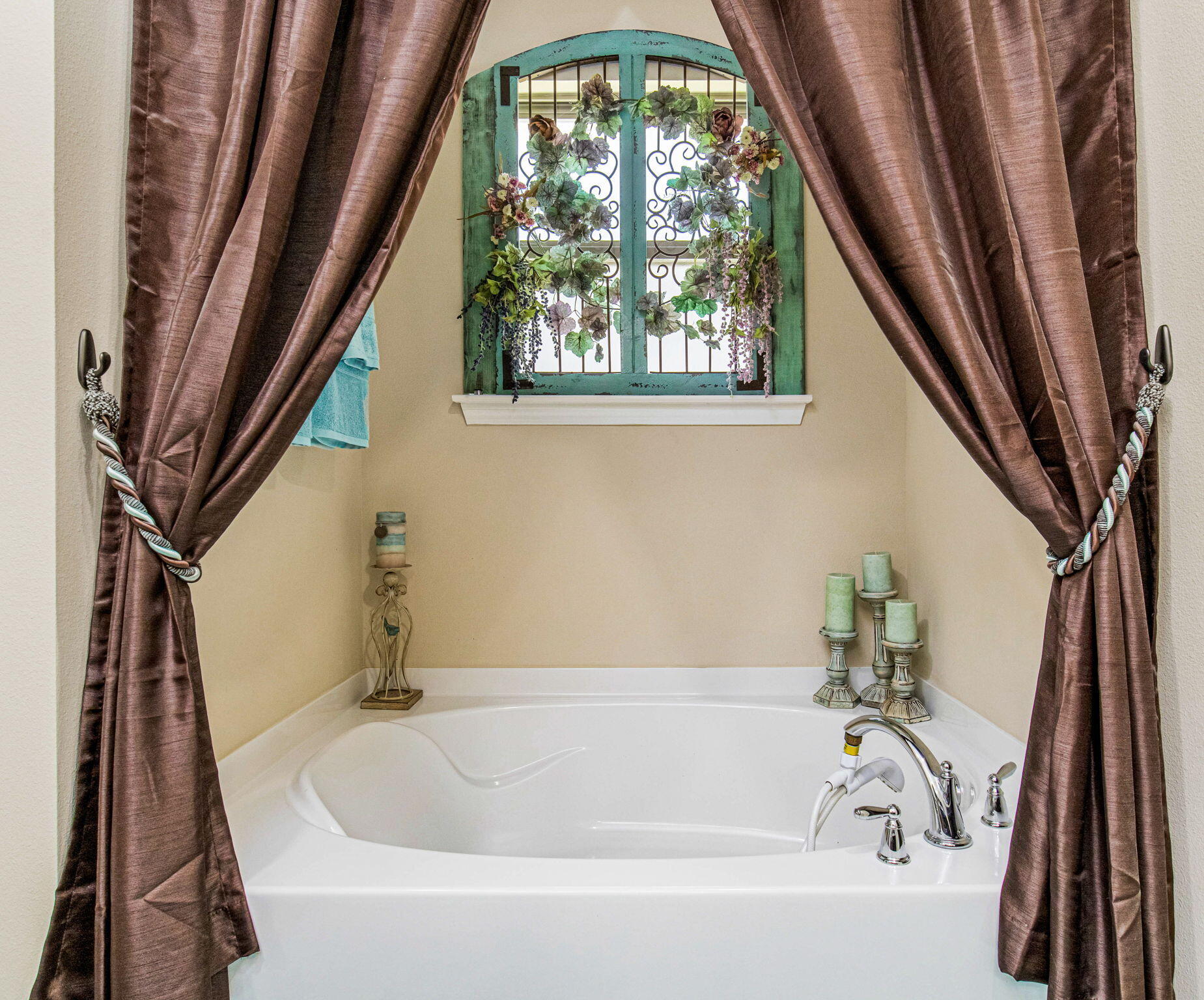 5625 Shooting Star Court