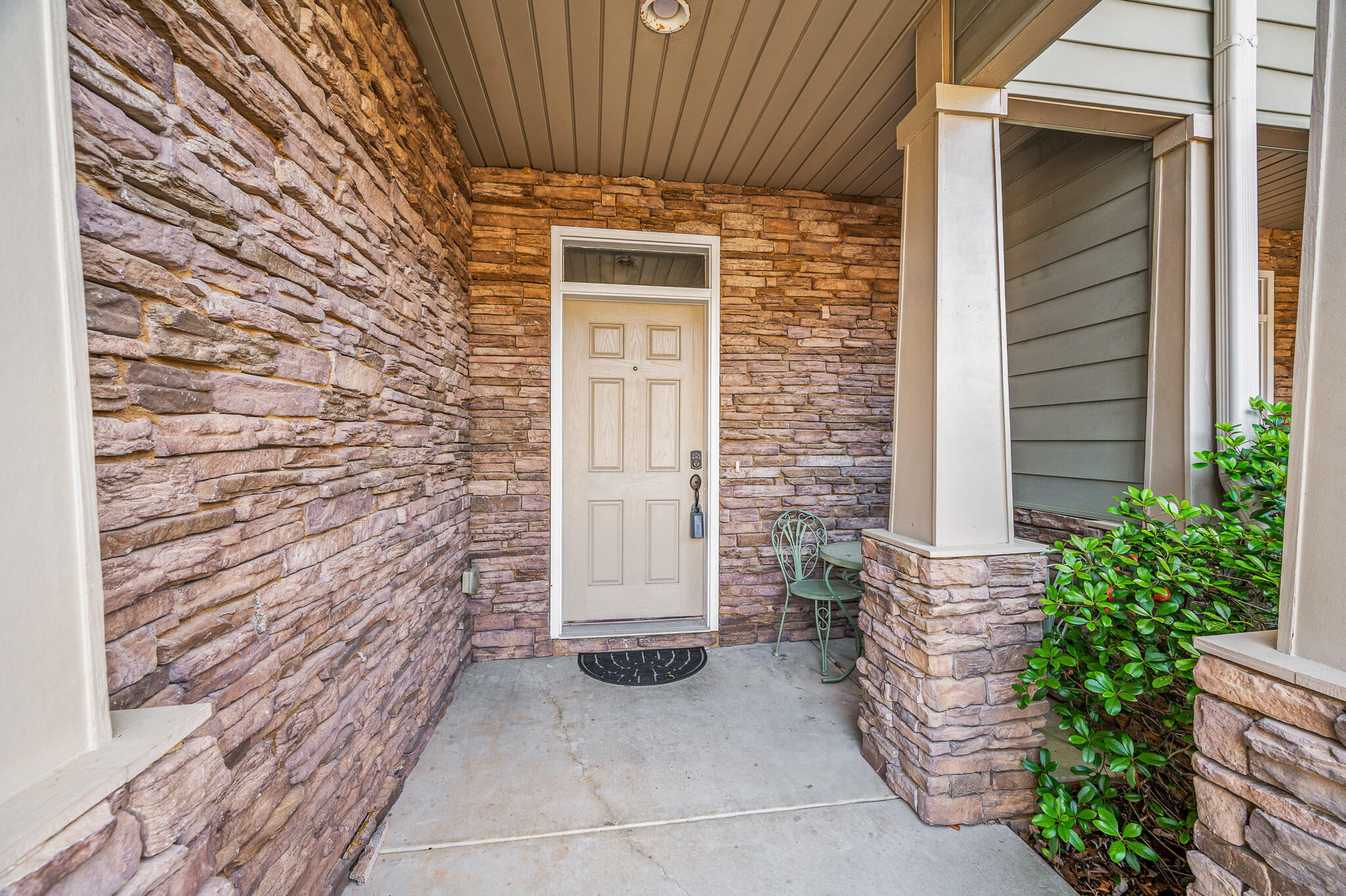 1823 Sound Haven Court