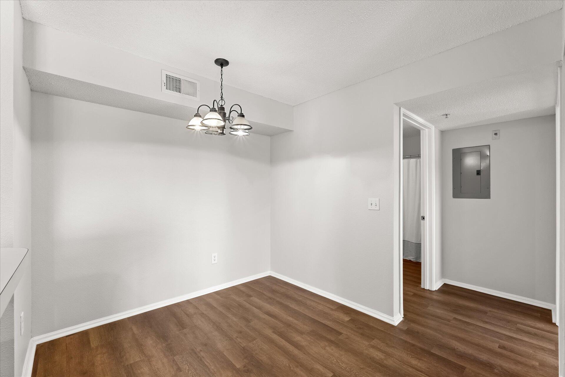 4000 Dancing Cloud Court, 11