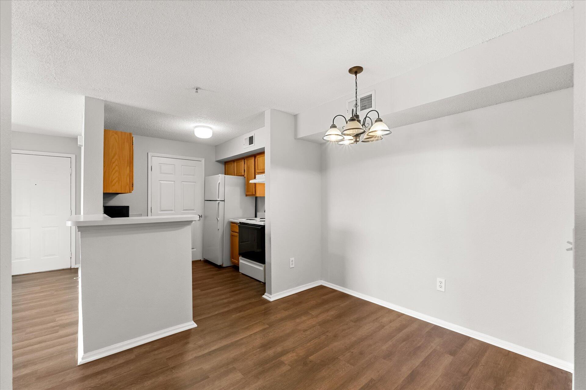 4000 Dancing Cloud Court, 11