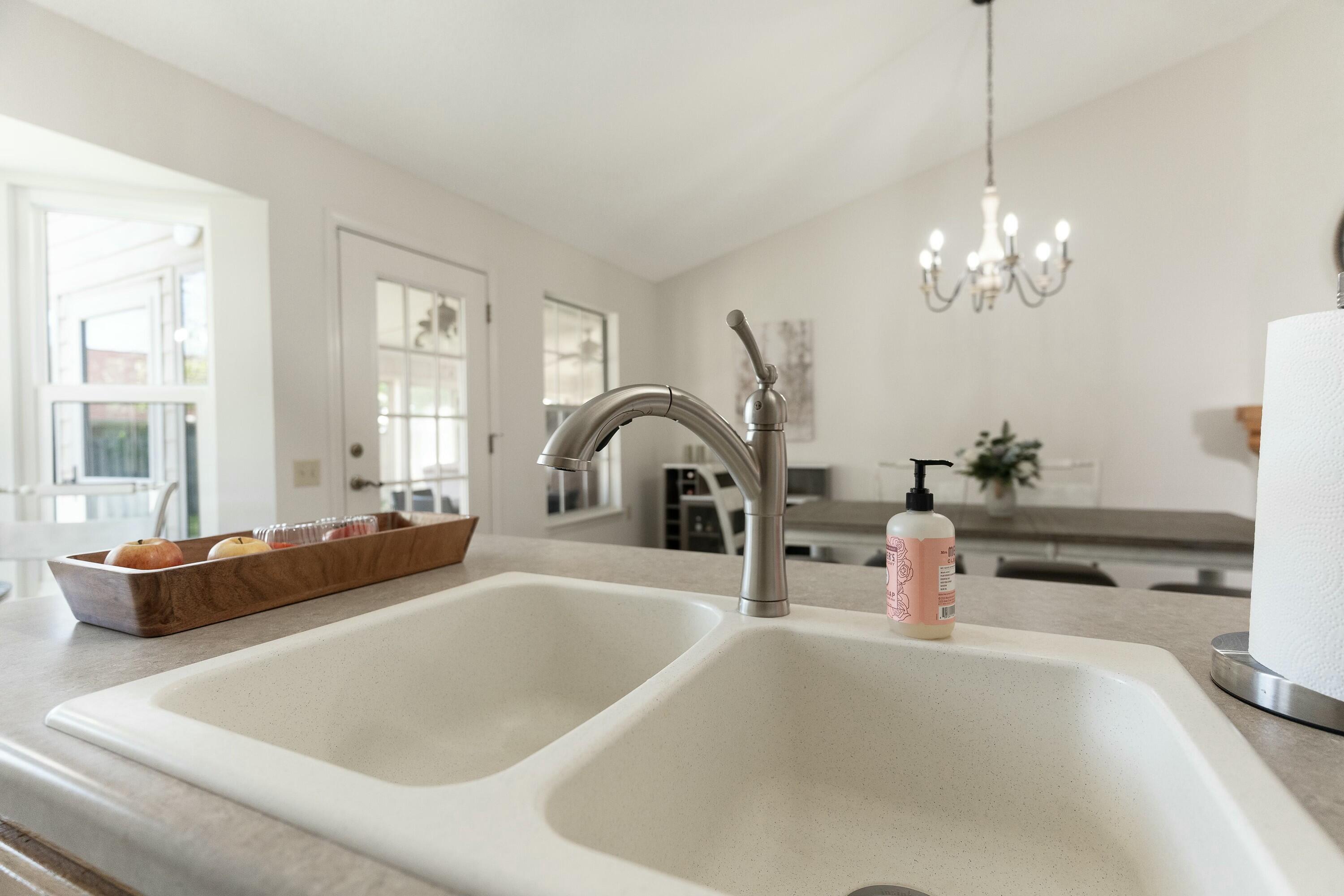 1418 Sterling Point Drive