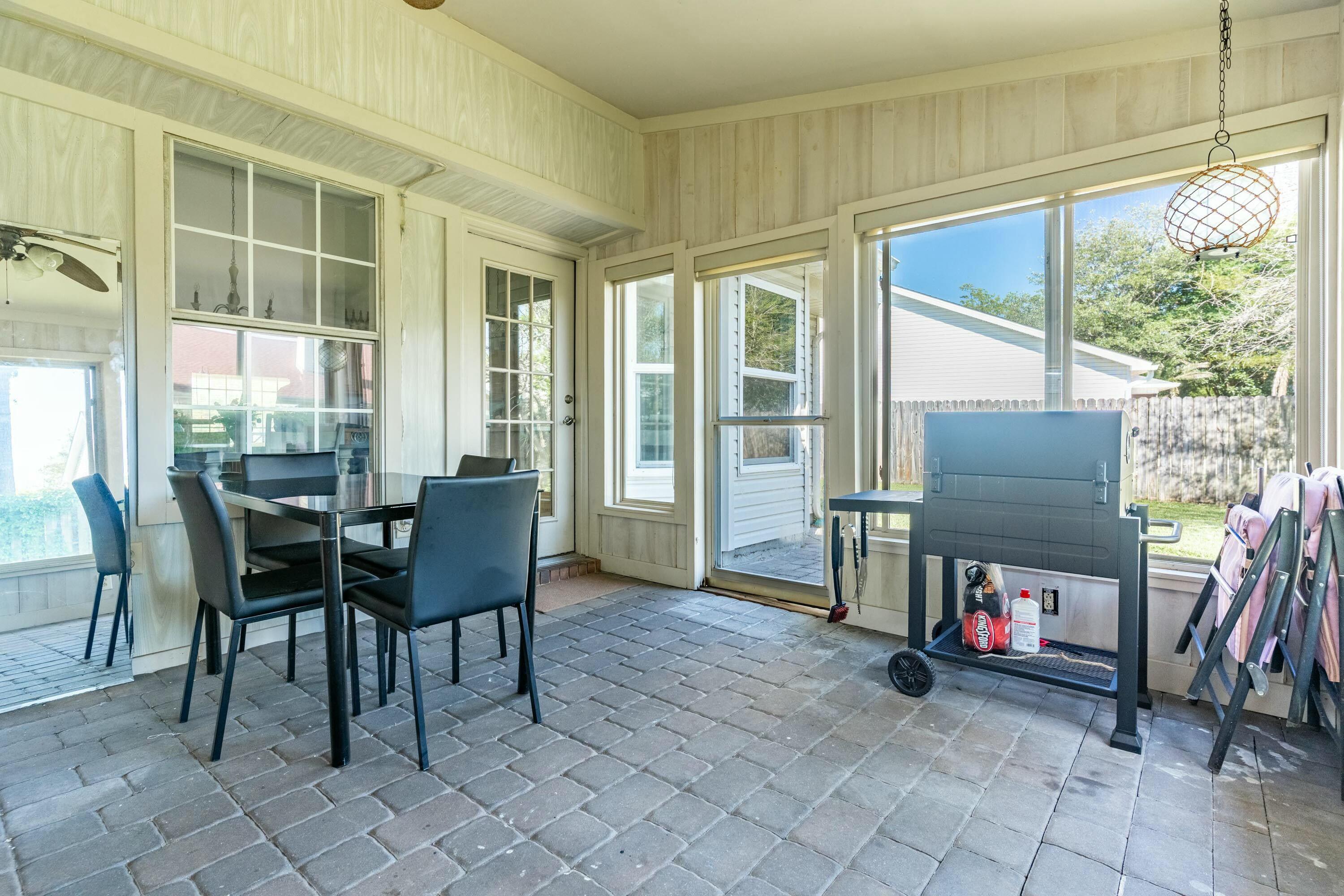 1418 Sterling Point Drive