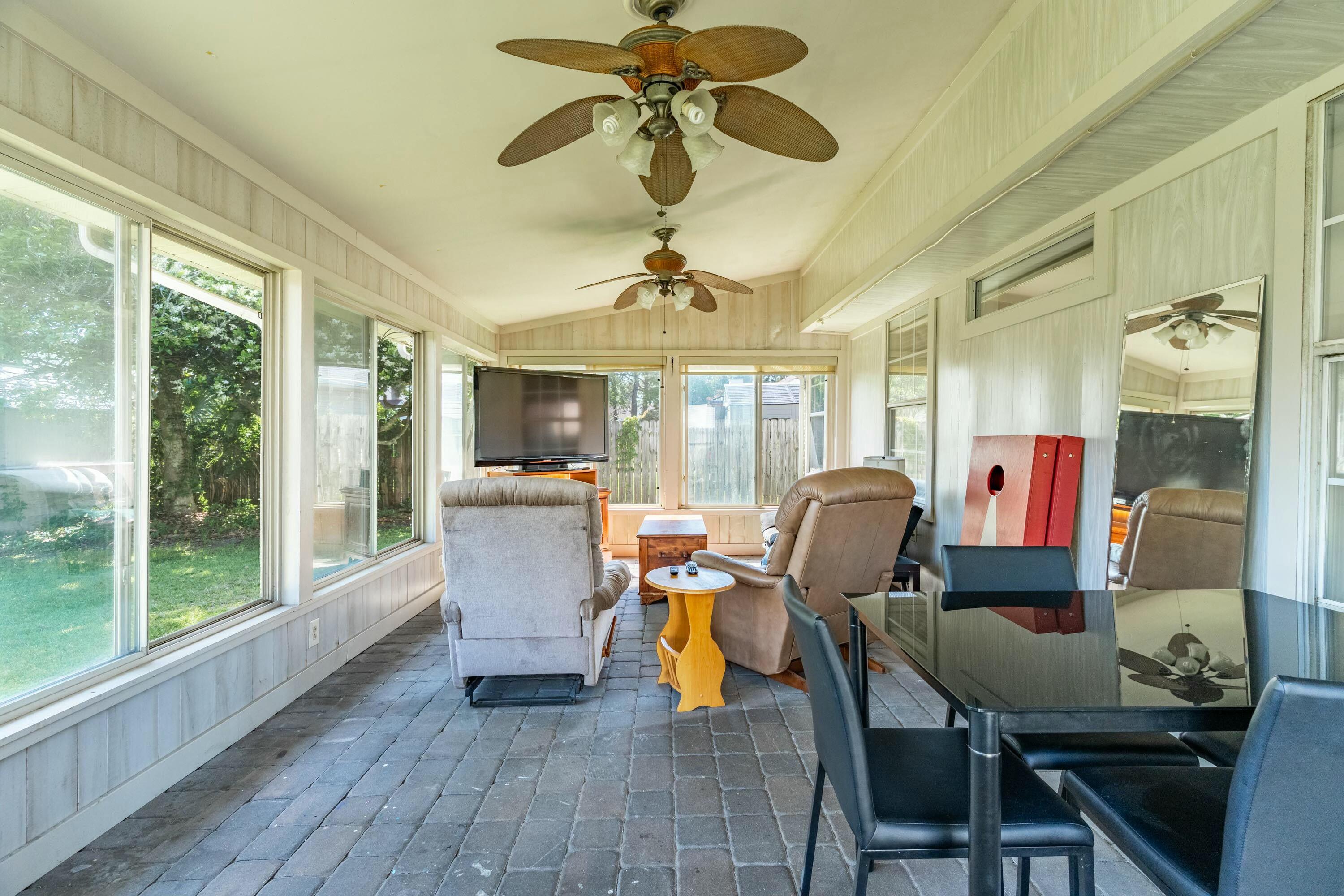 1418 Sterling Point Drive