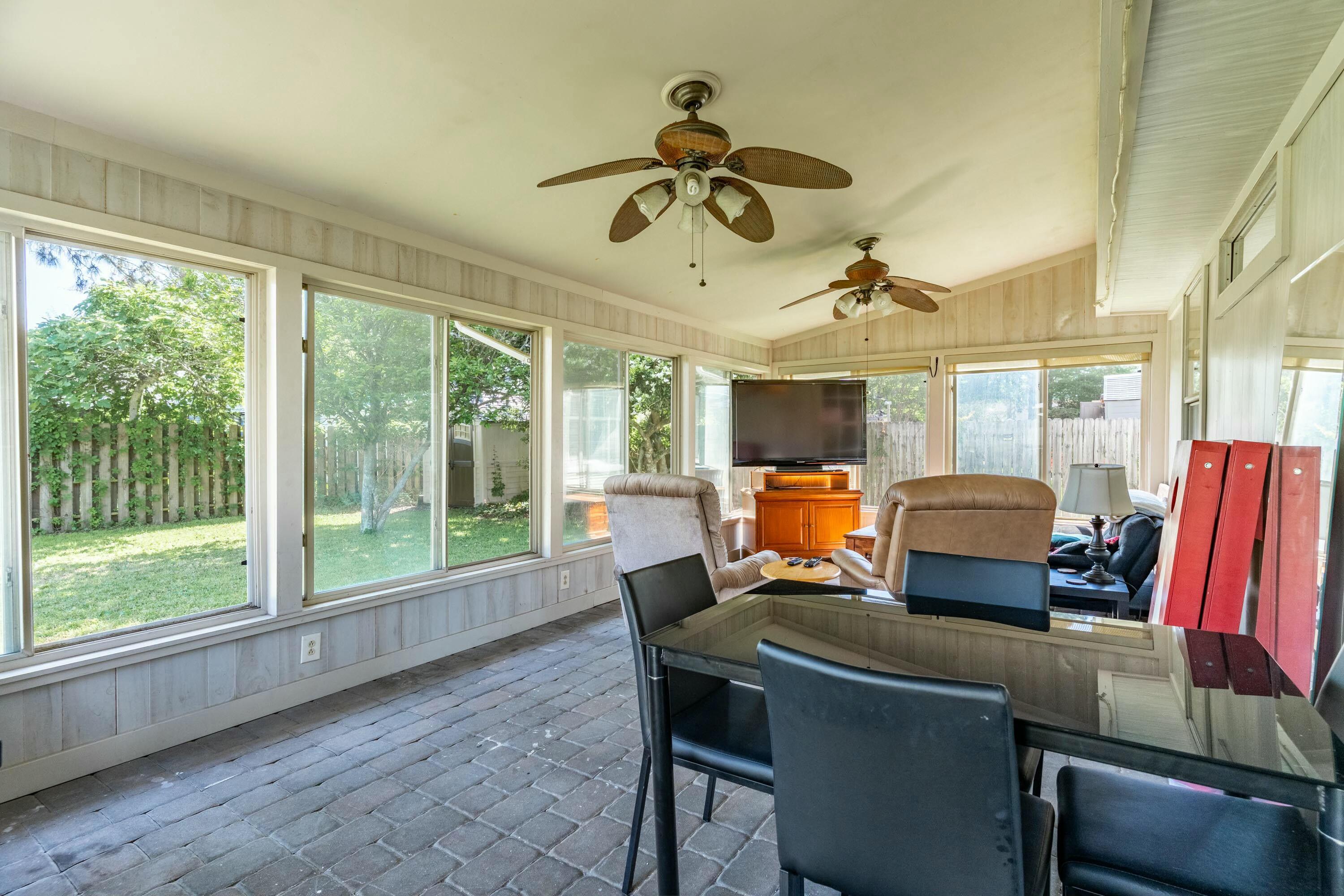 1418 Sterling Point Drive