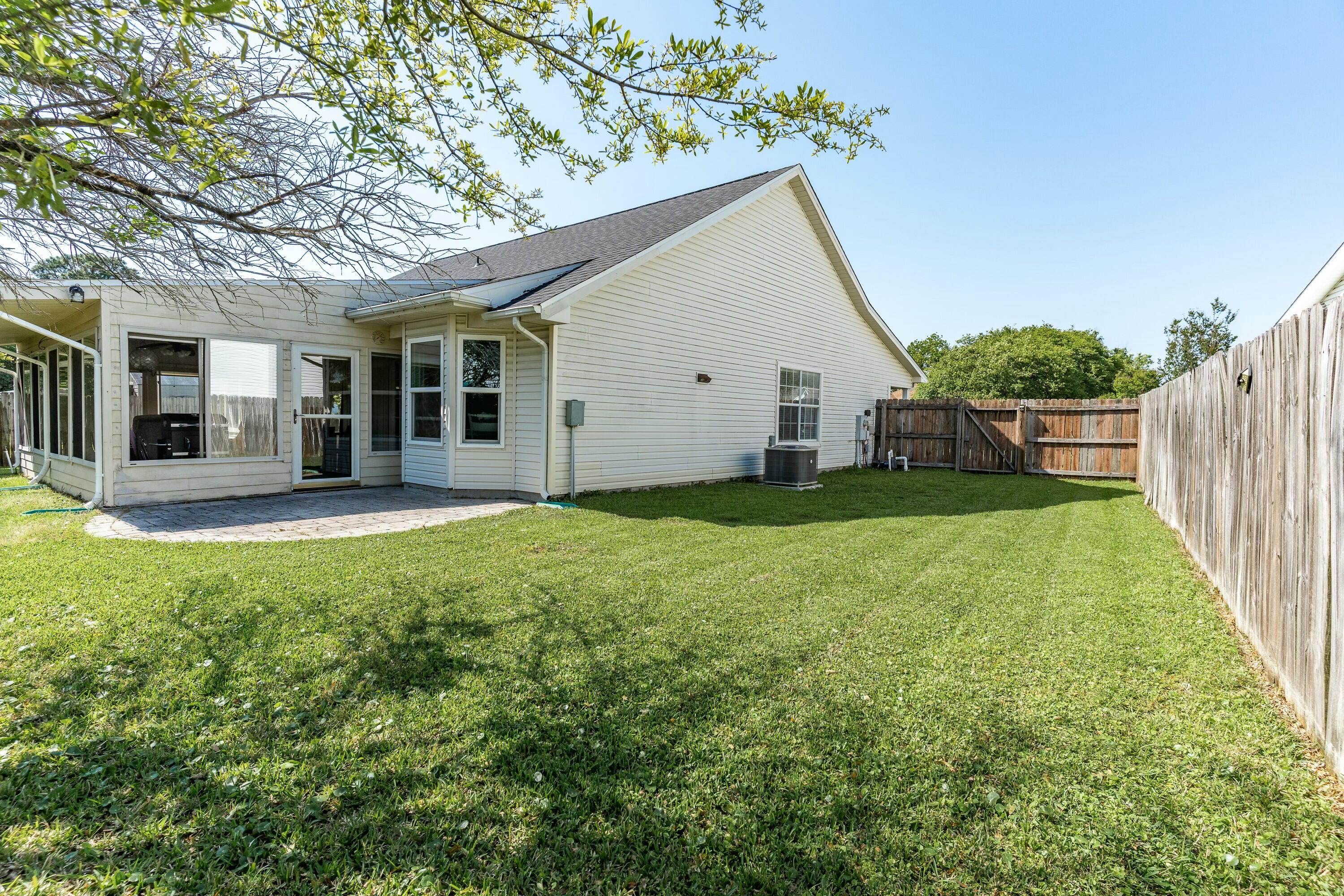 1418 Sterling Point Drive