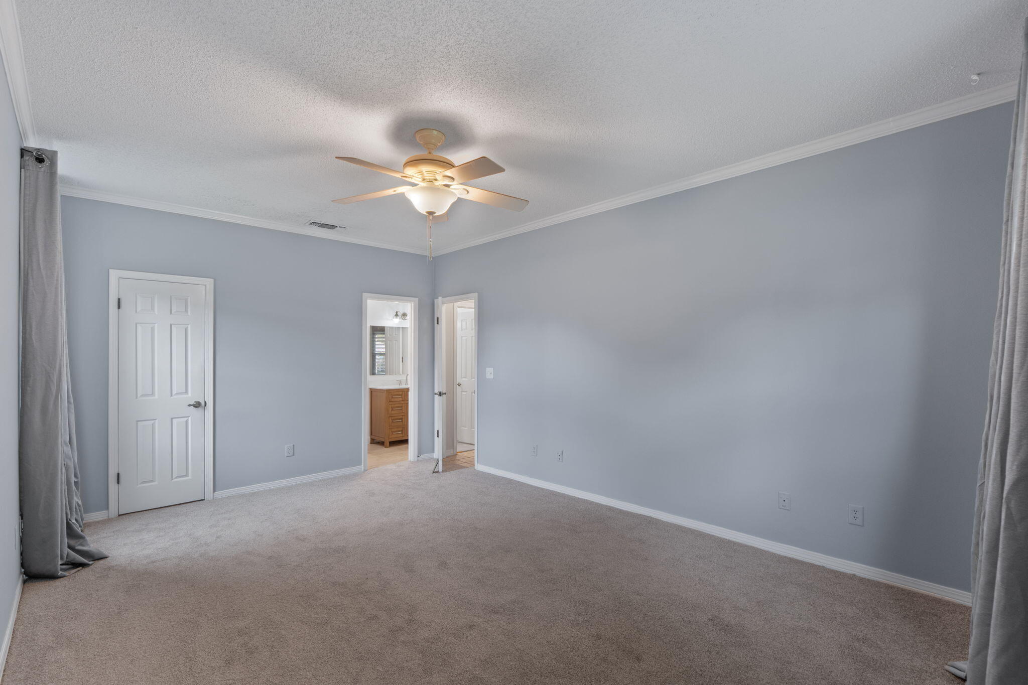 33 Tanglewood Circle