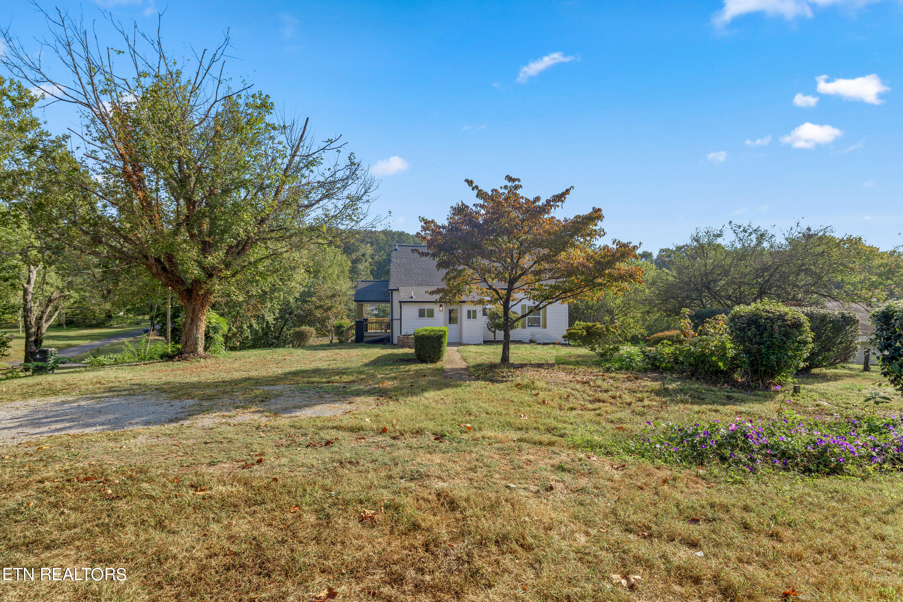 4648 Ball Camp Pike