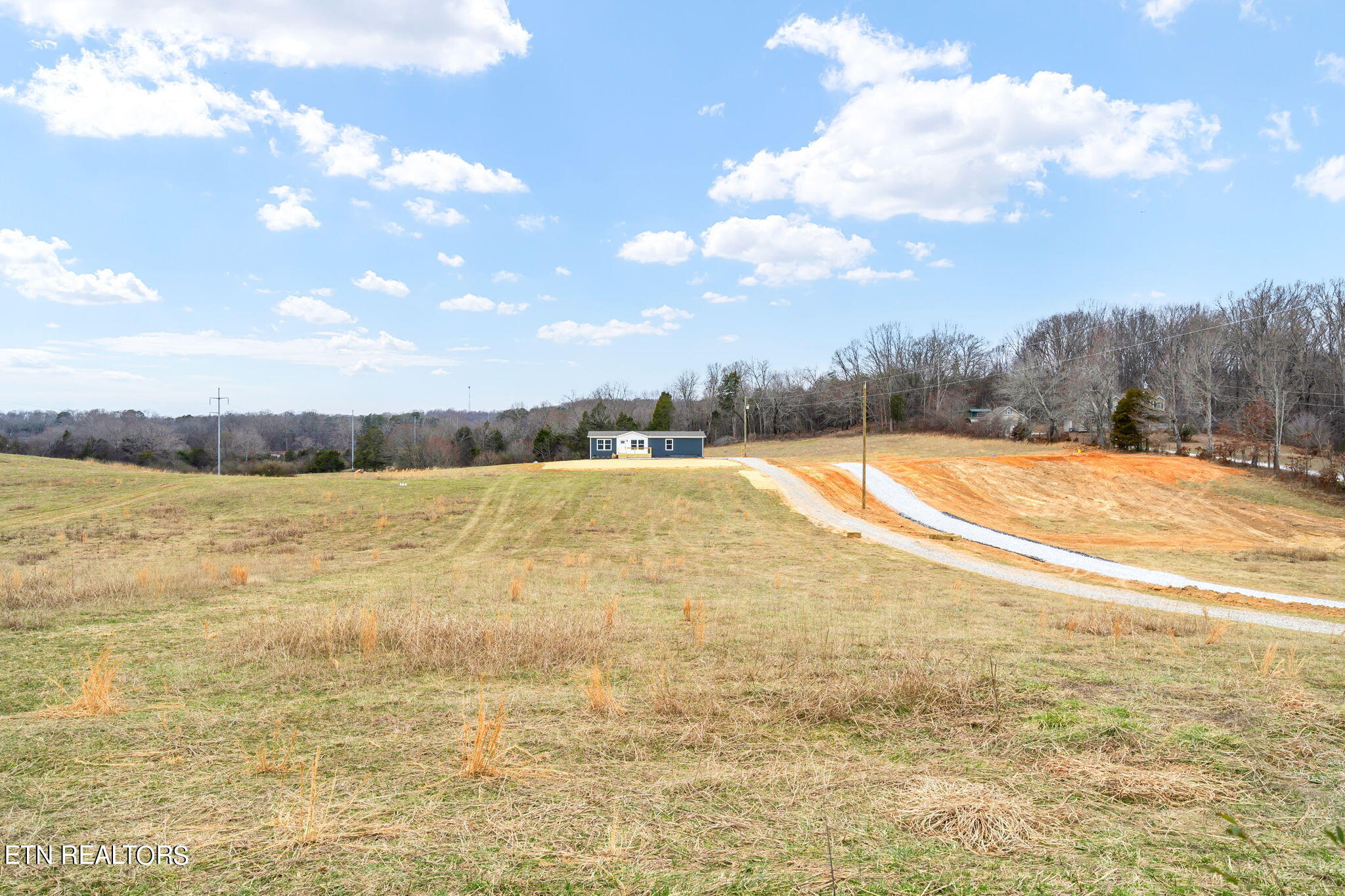 484 Greenbriar Rd
