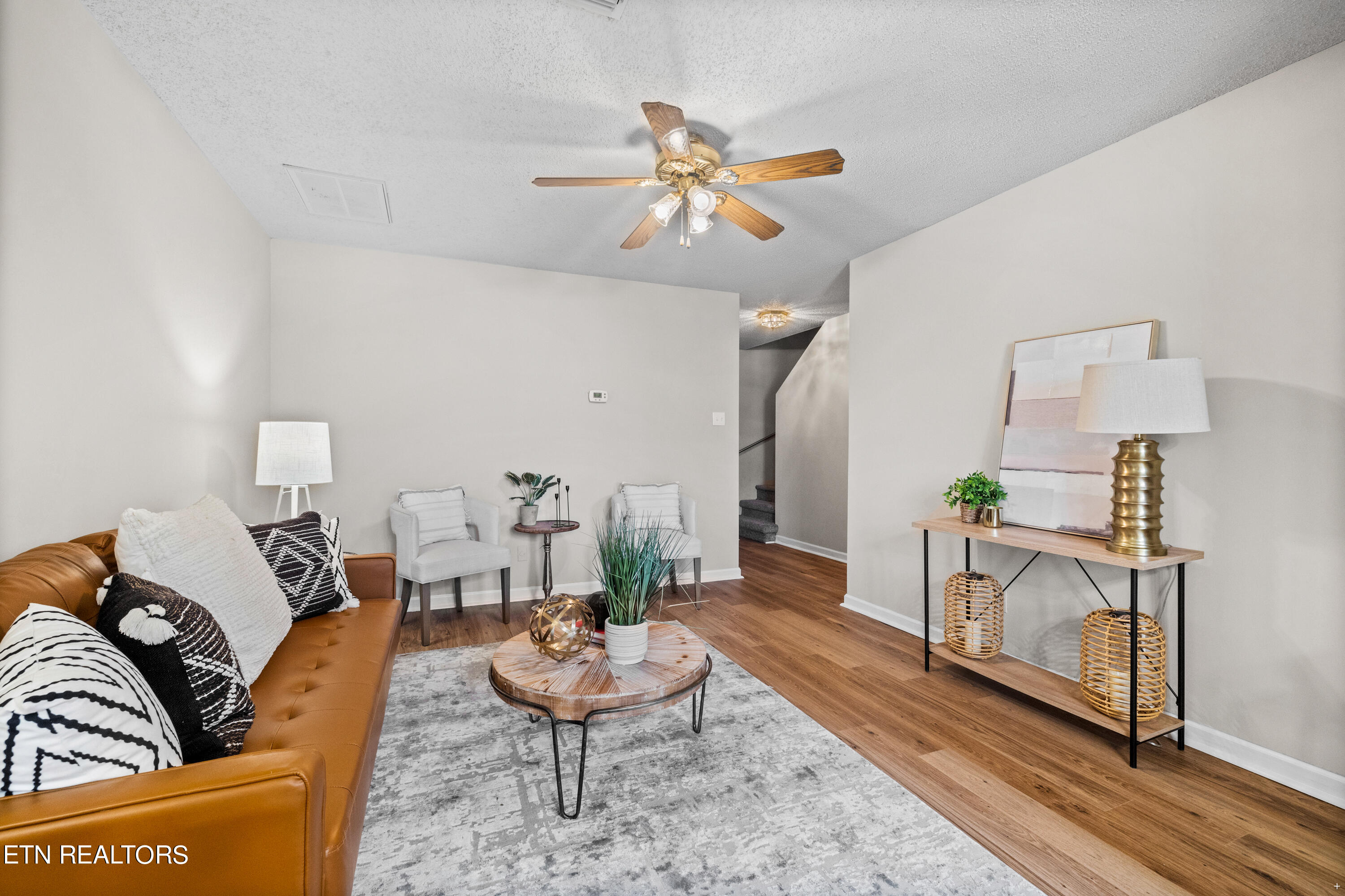 2001 Pueblo Place