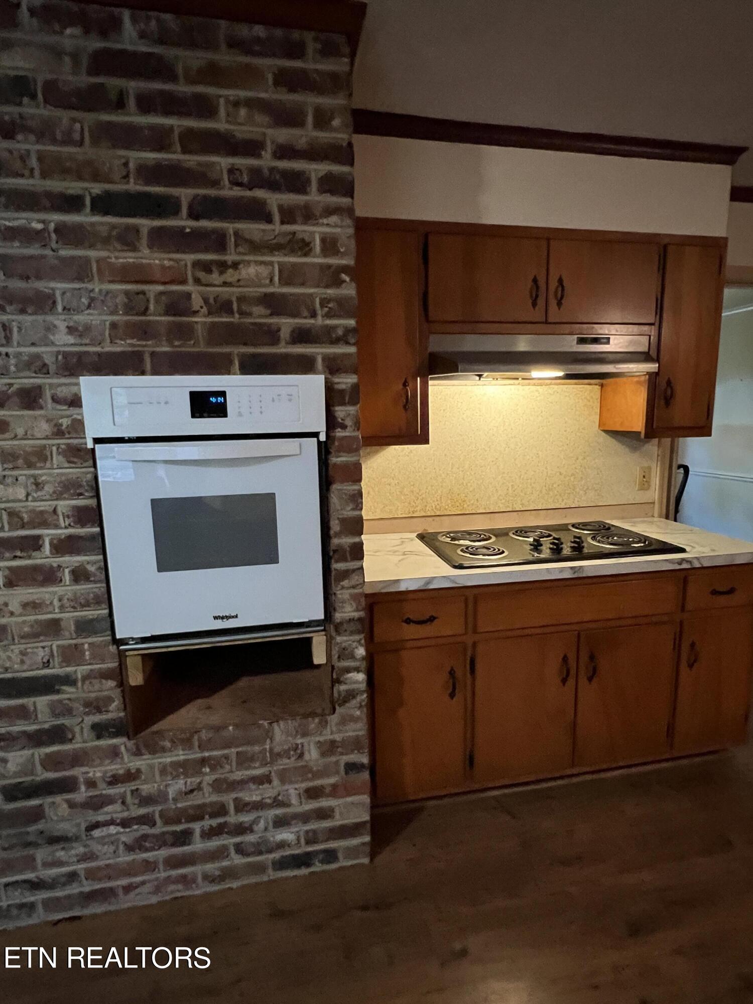 246 Bluff Rd