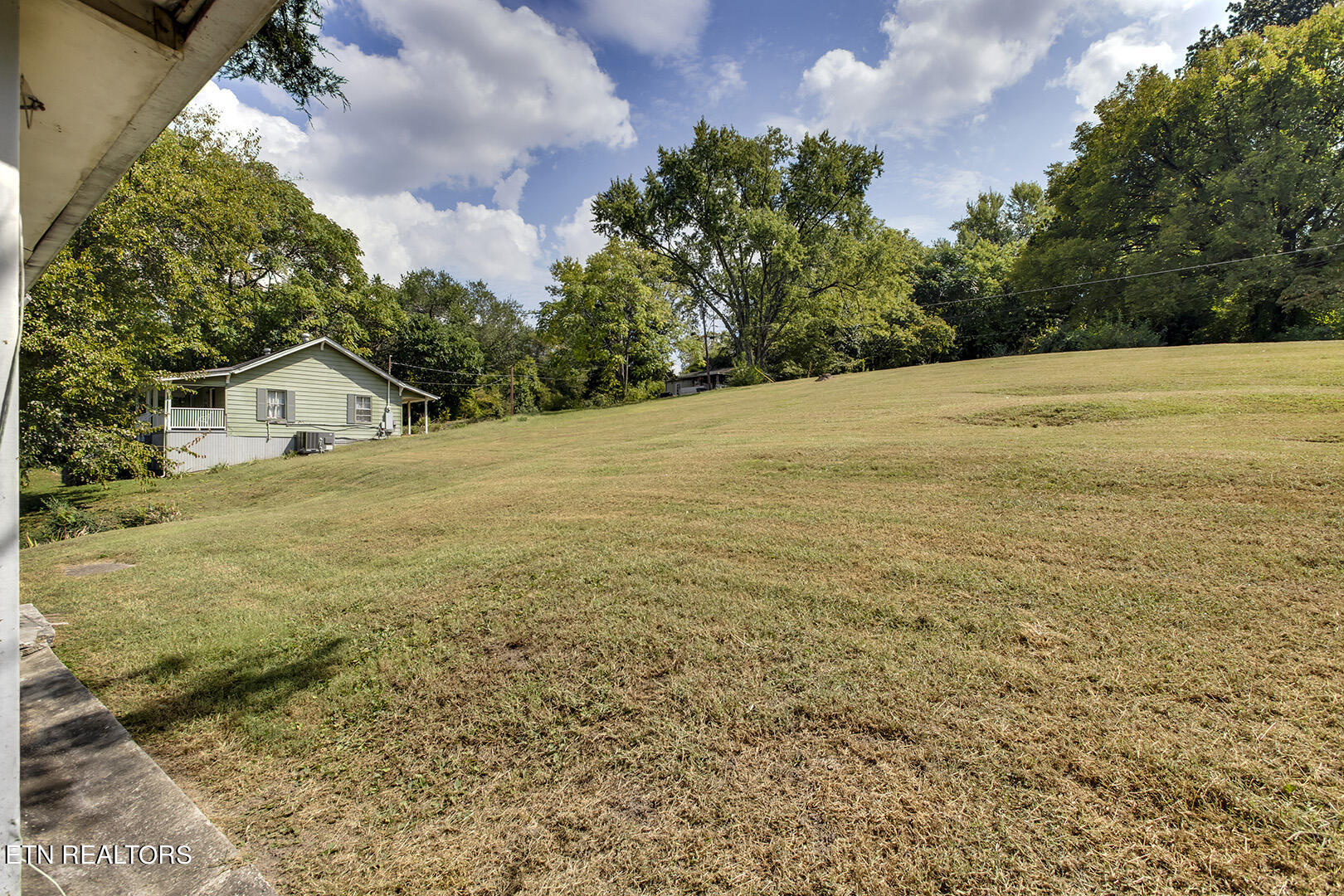 944 Murphy Ave