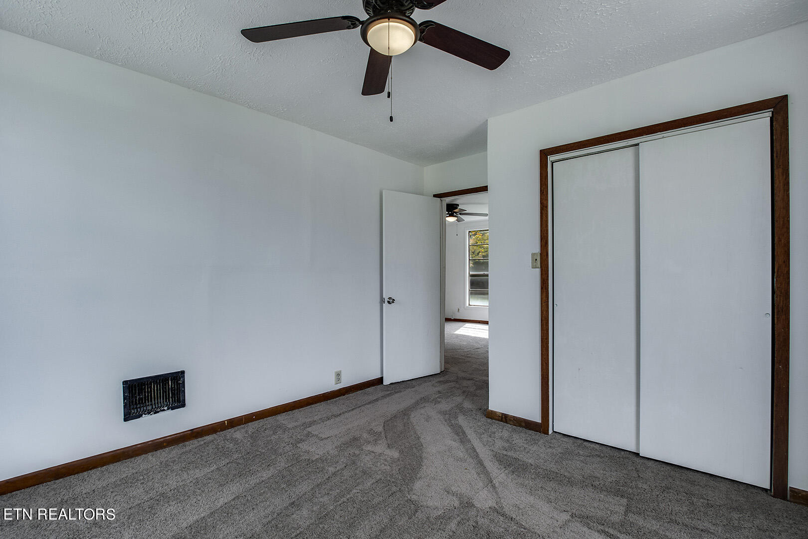 944 Murphy Ave