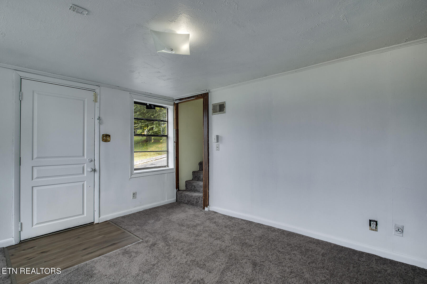944 Murphy Ave