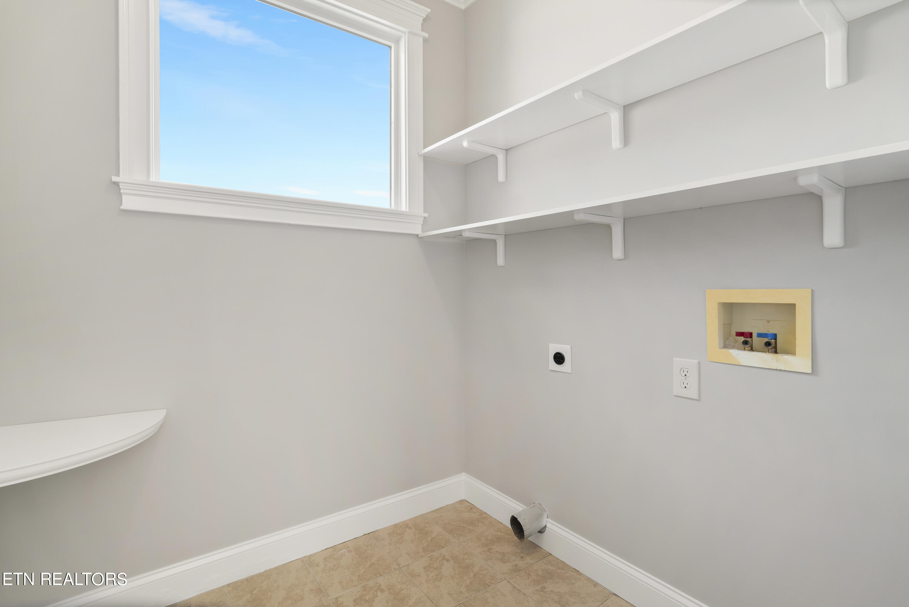 10709 Meriwether Lane