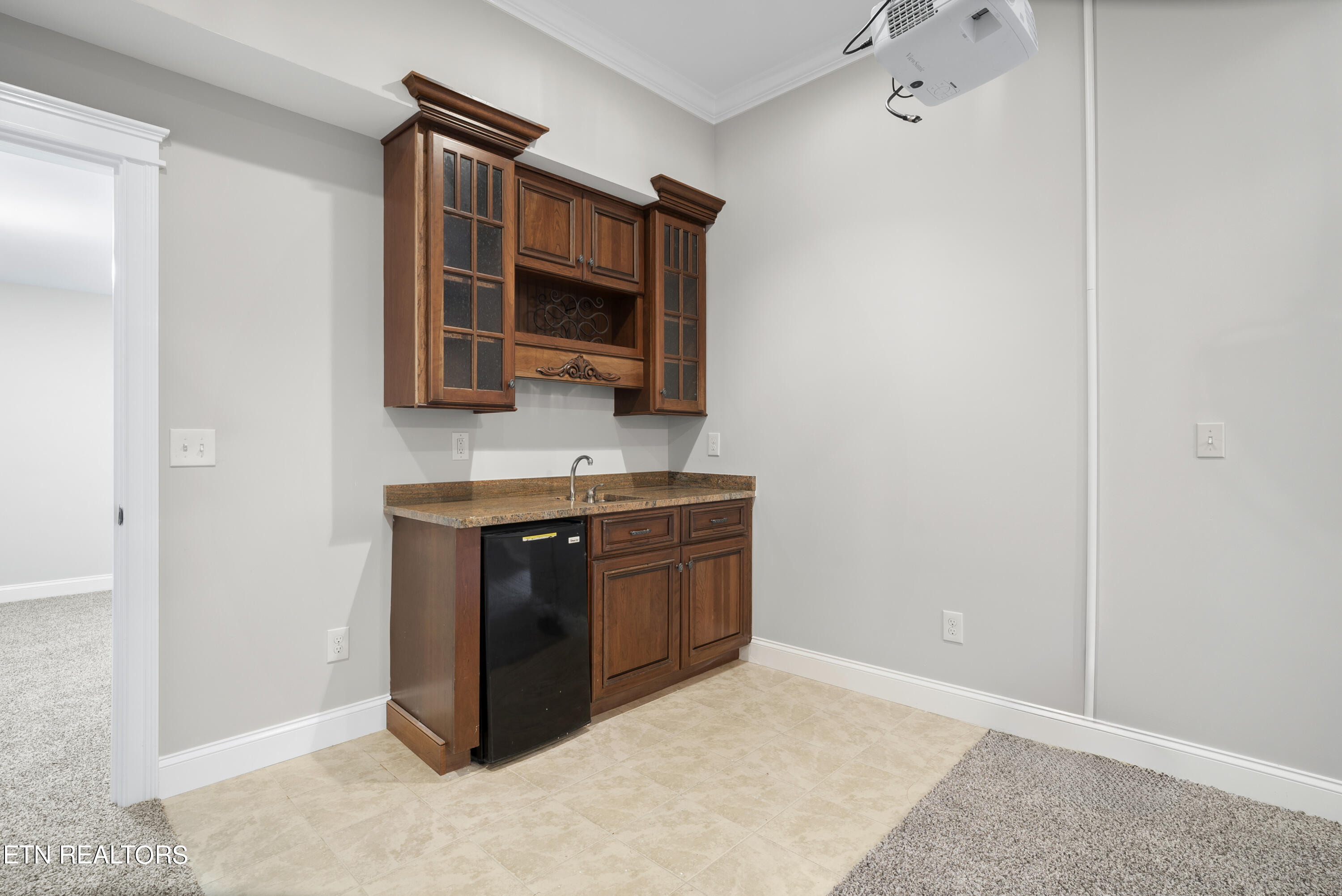 10709 Meriwether Lane