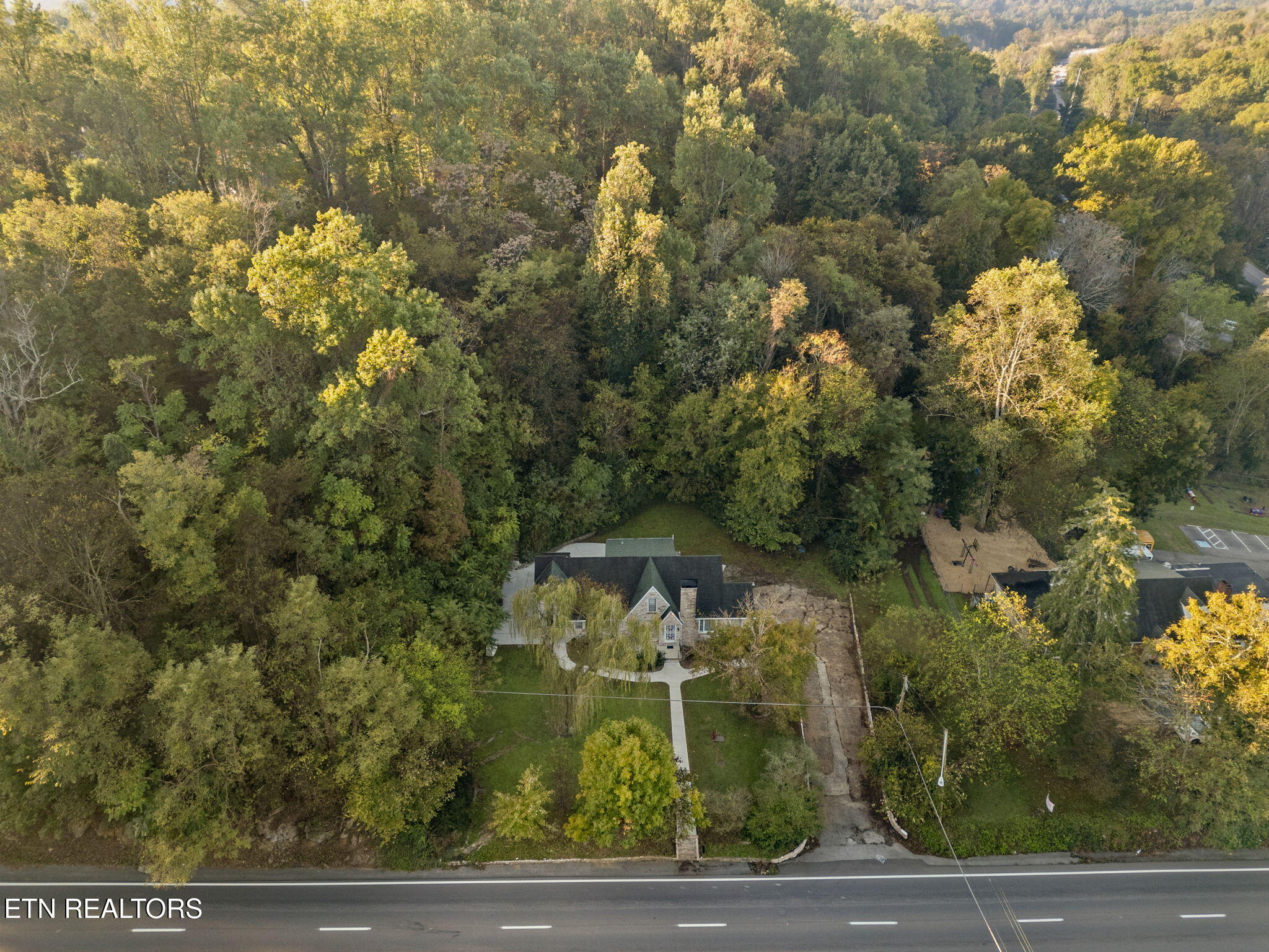 5103 Chapman Hwy