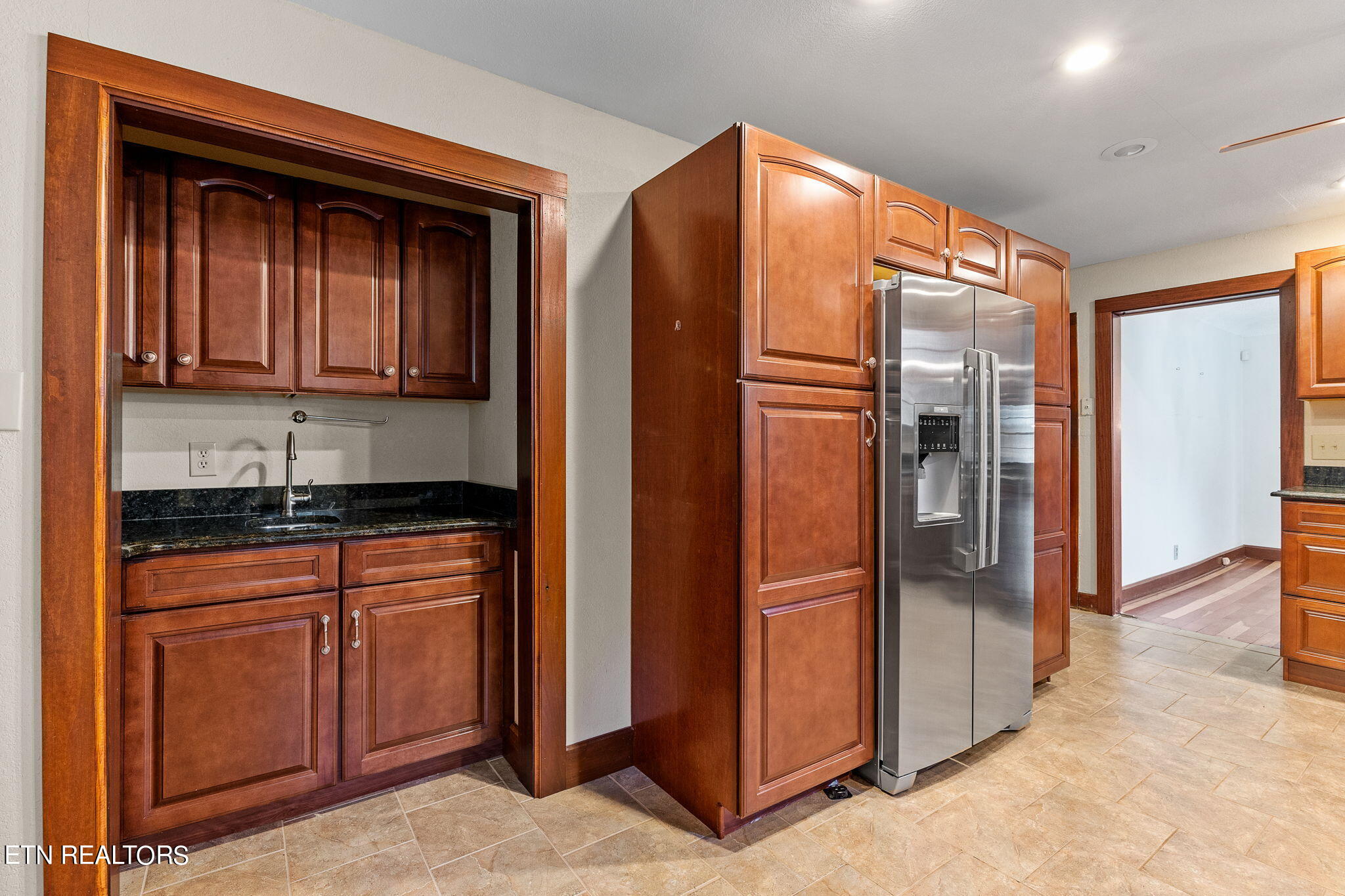 5103 Chapman Hwy