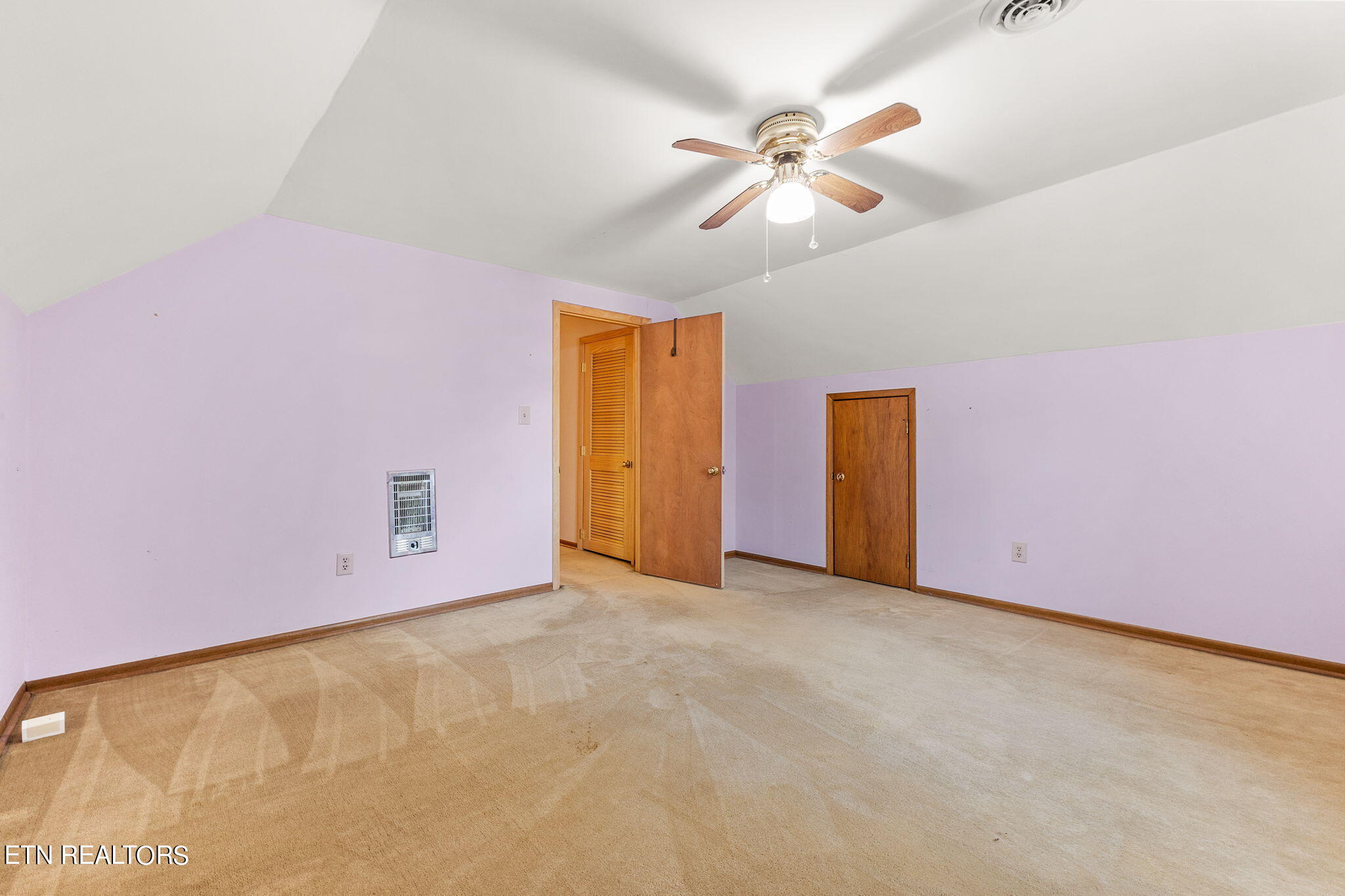 5103 Chapman Hwy