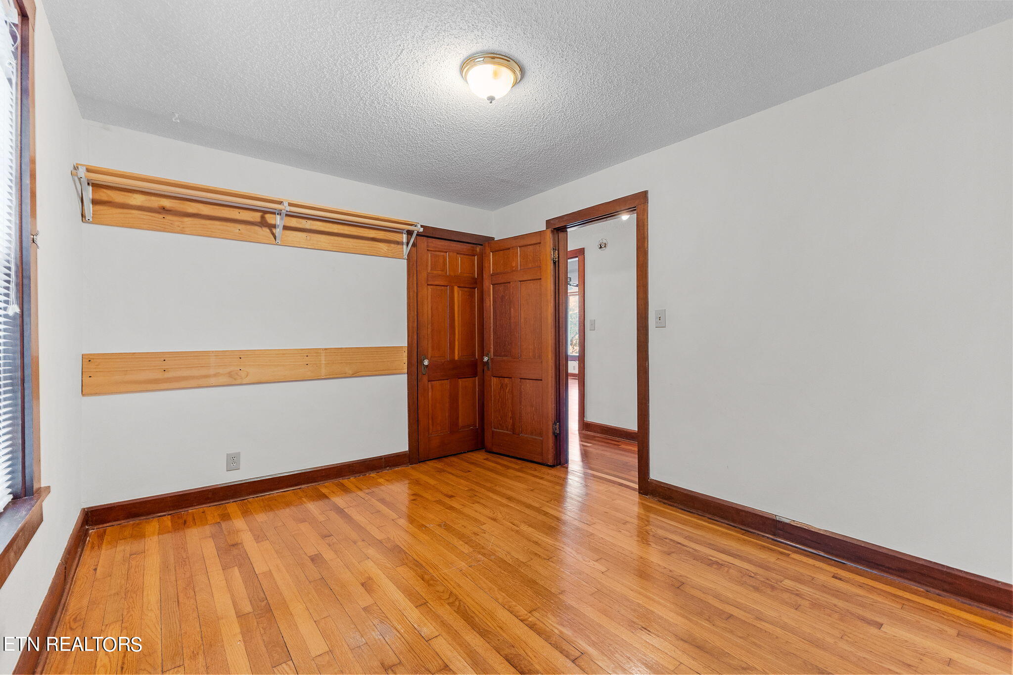 5103 Chapman Hwy