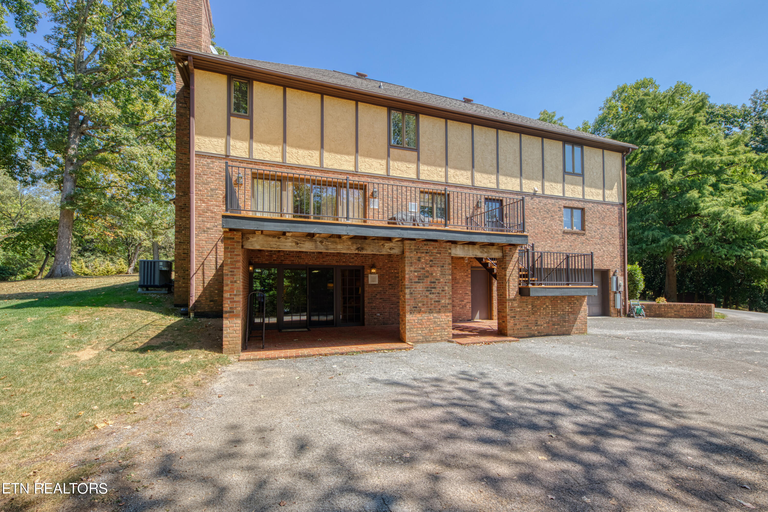 1921 Belcaro Drive