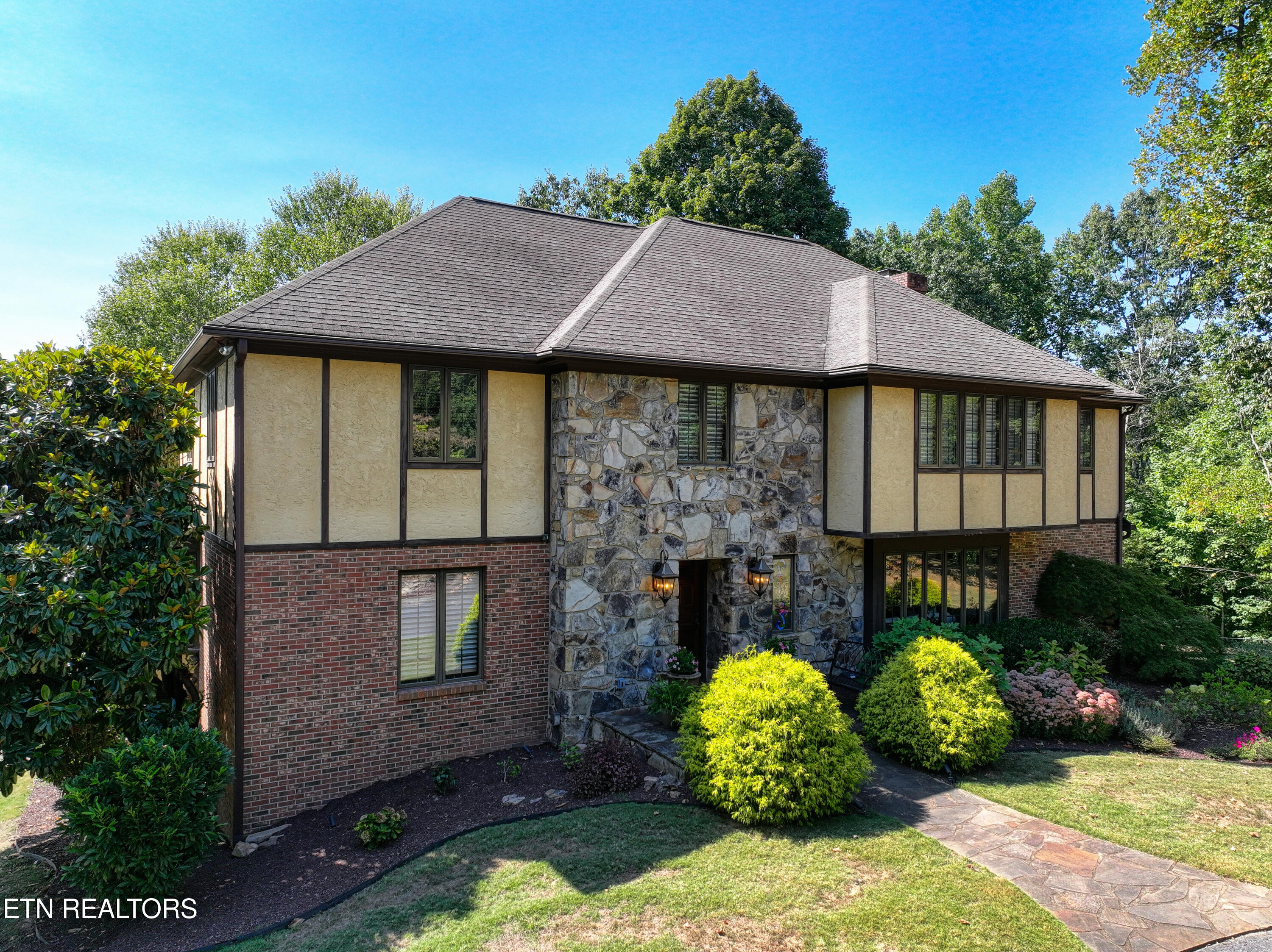 1921 Belcaro Drive