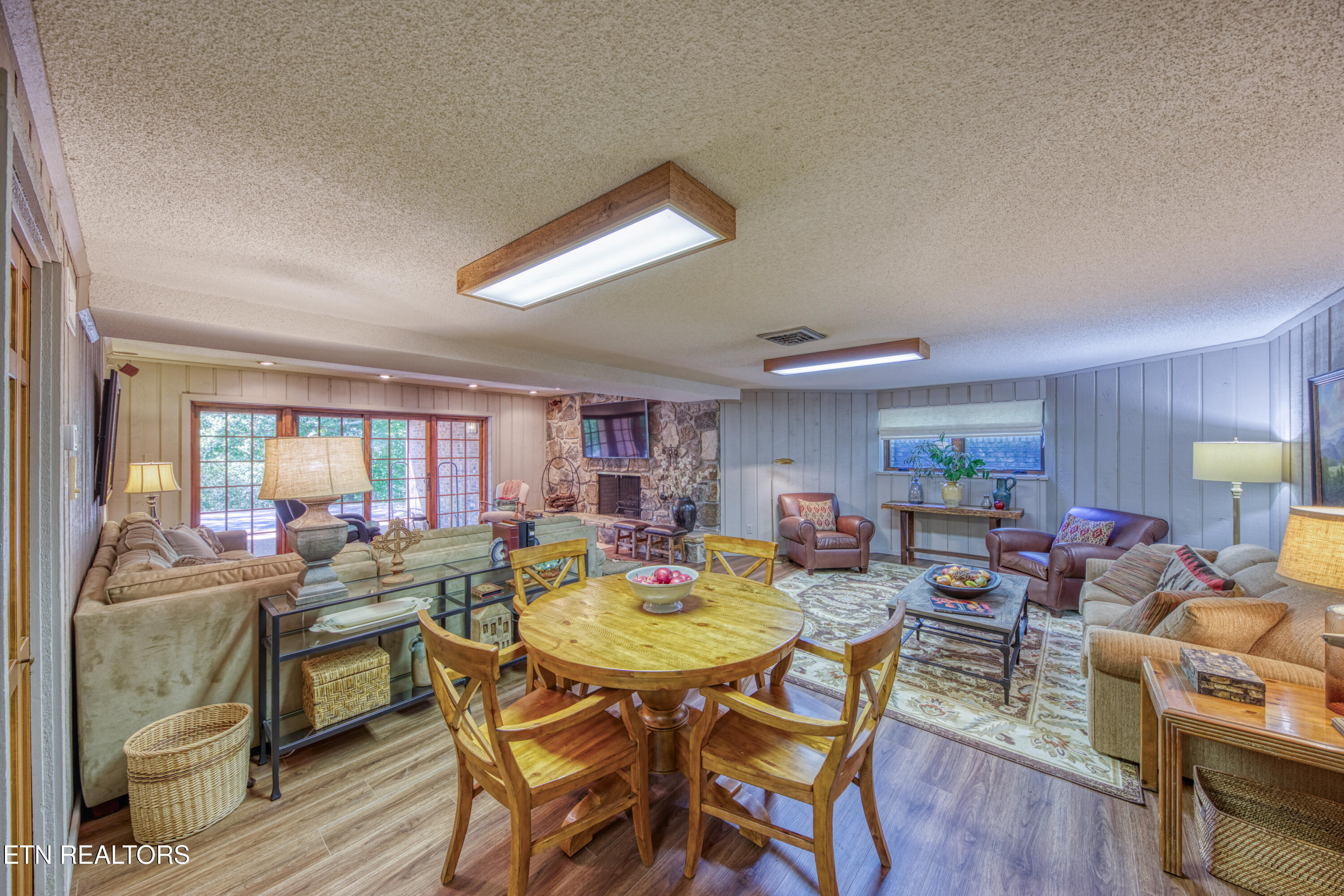 1921 Belcaro Drive