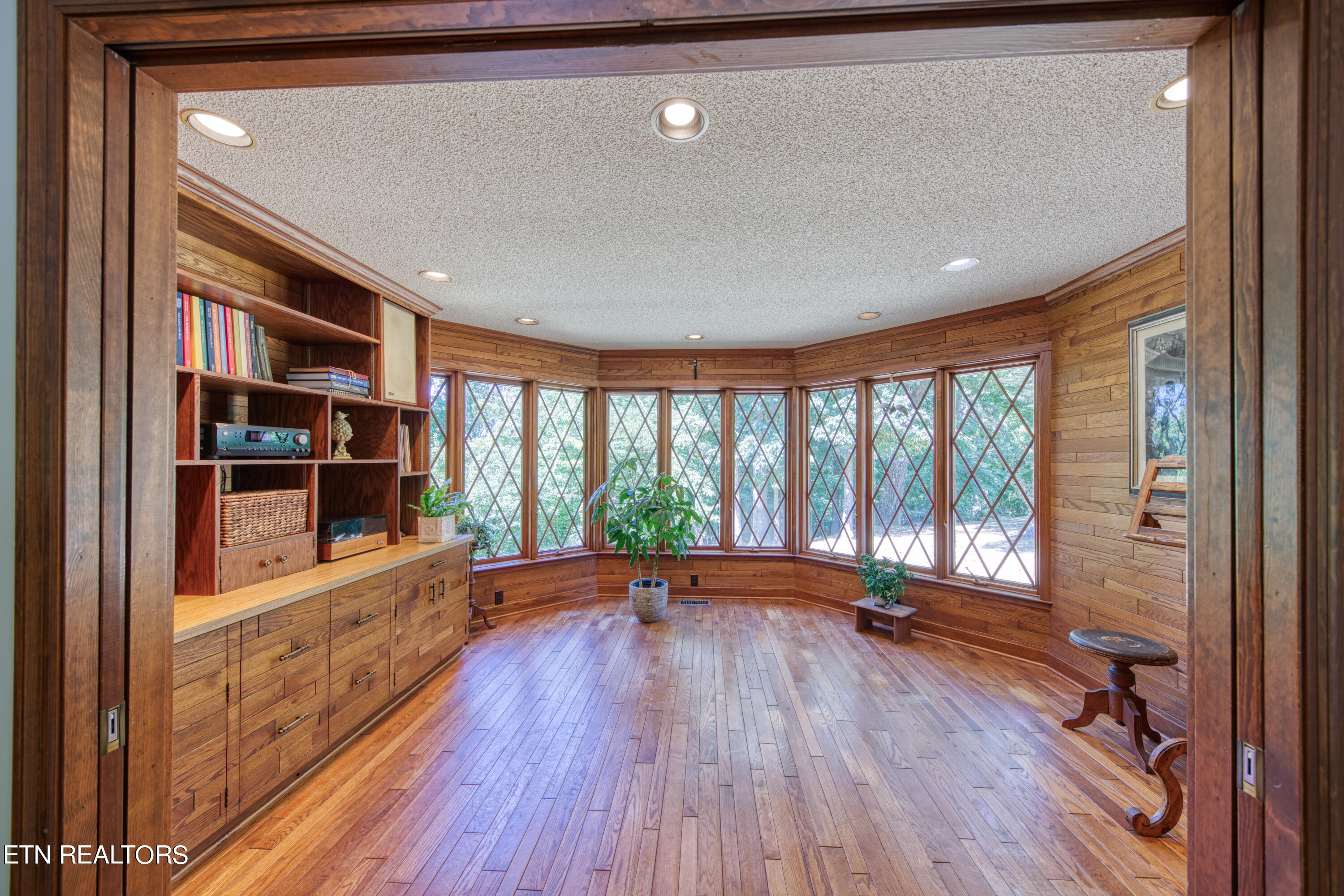 1921 Belcaro Drive