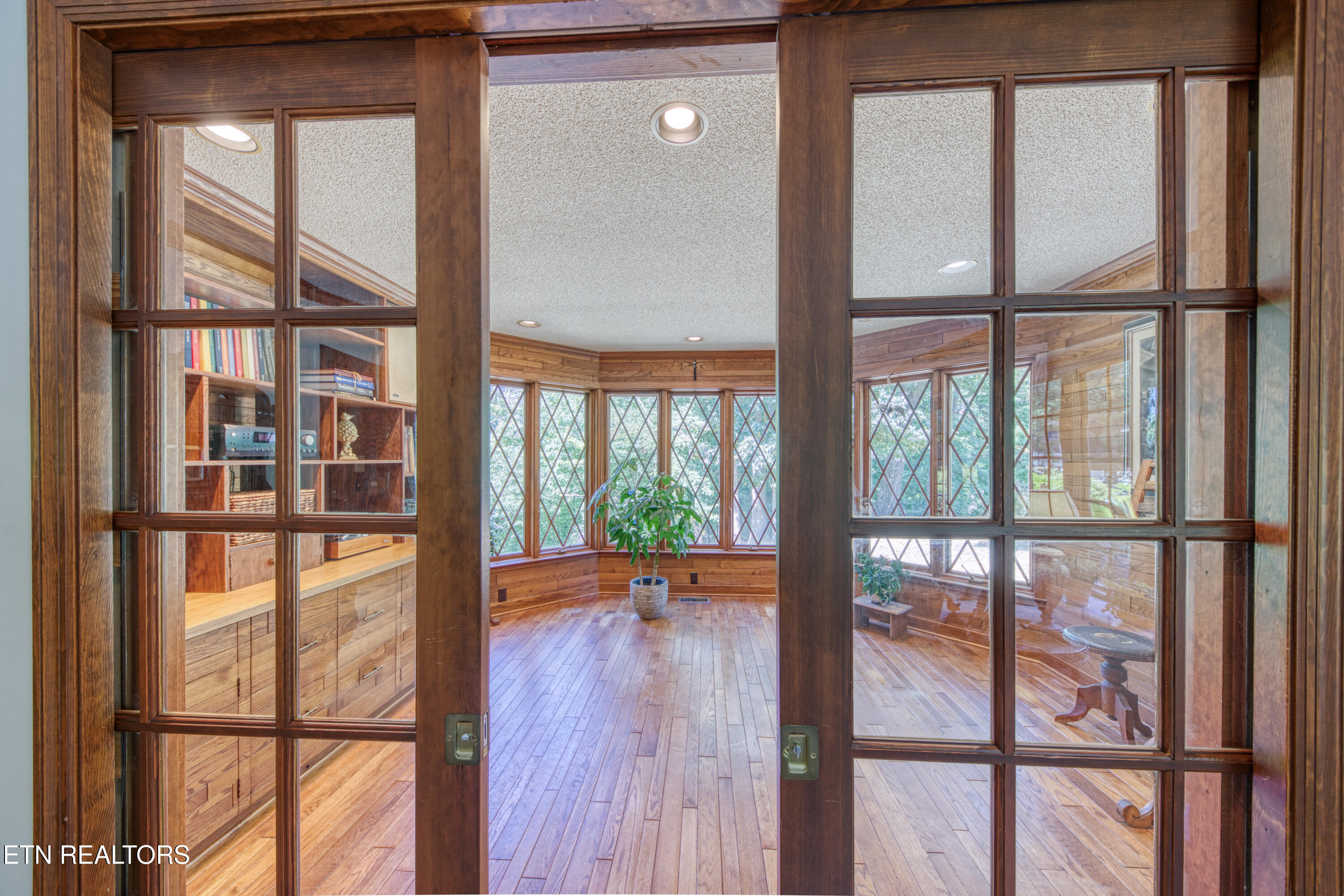 1921 Belcaro Drive