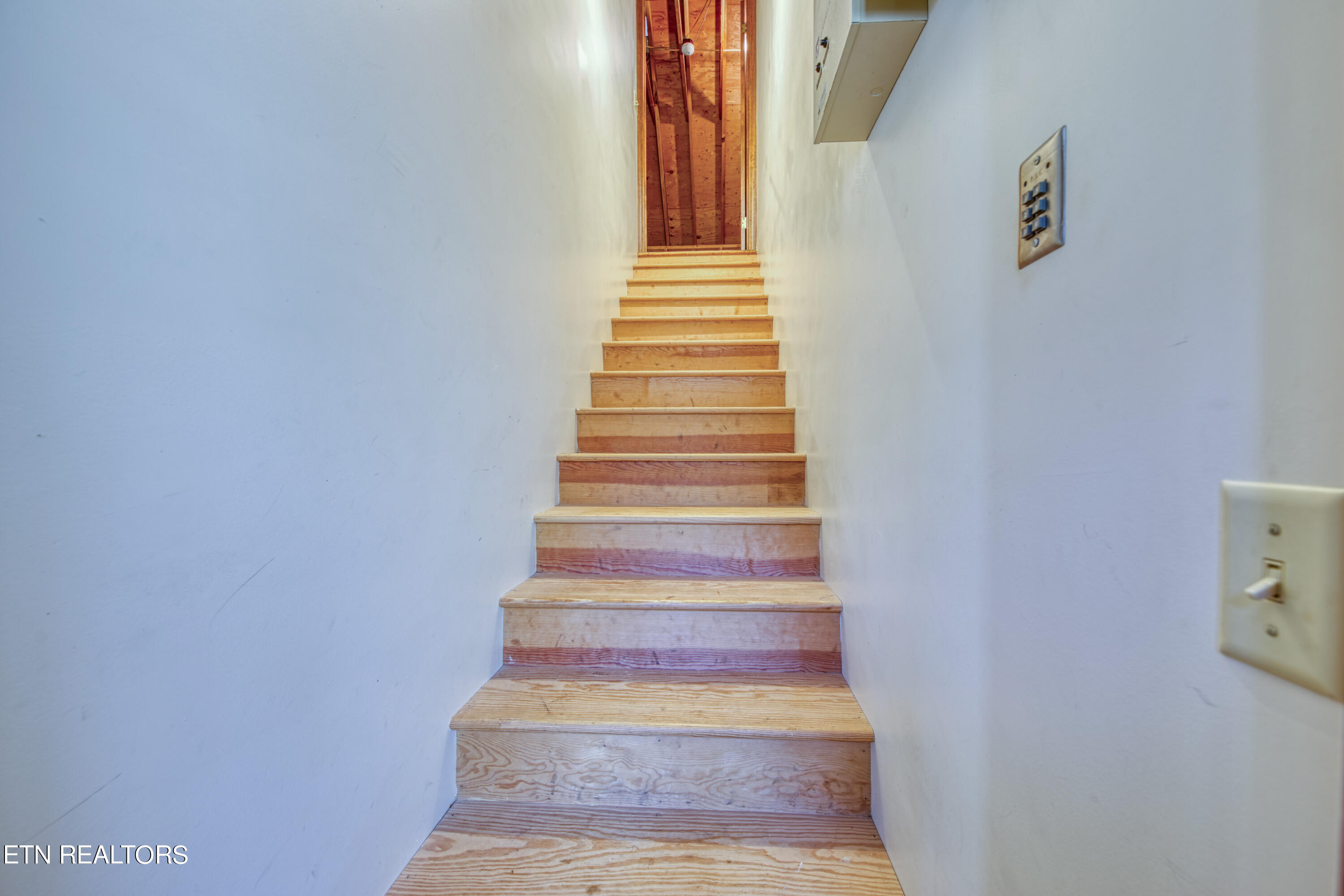 1921 Belcaro Drive