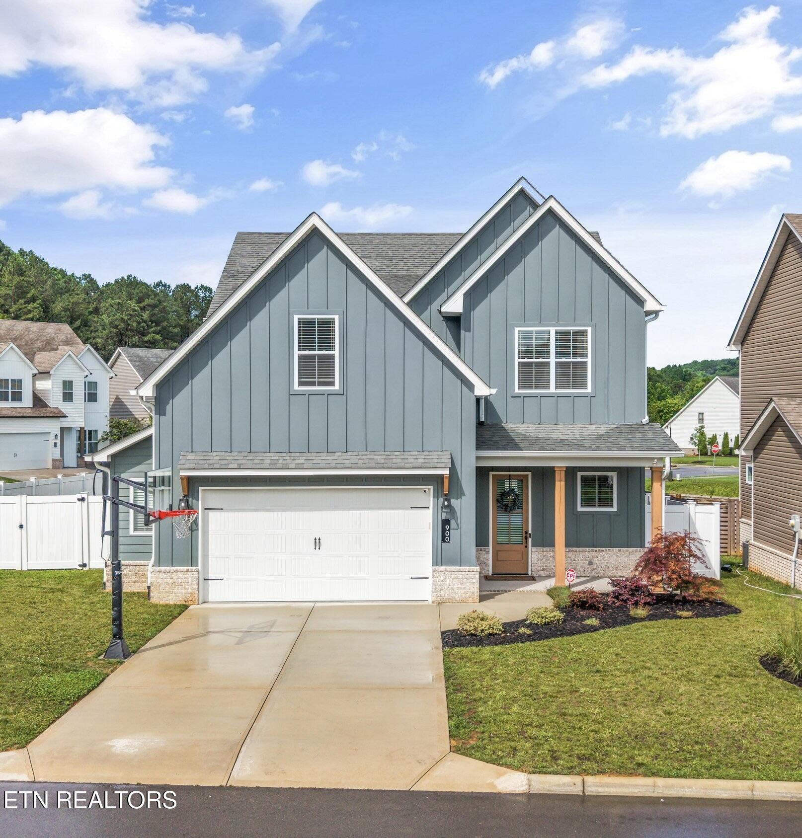 900 Belle Pond Ave