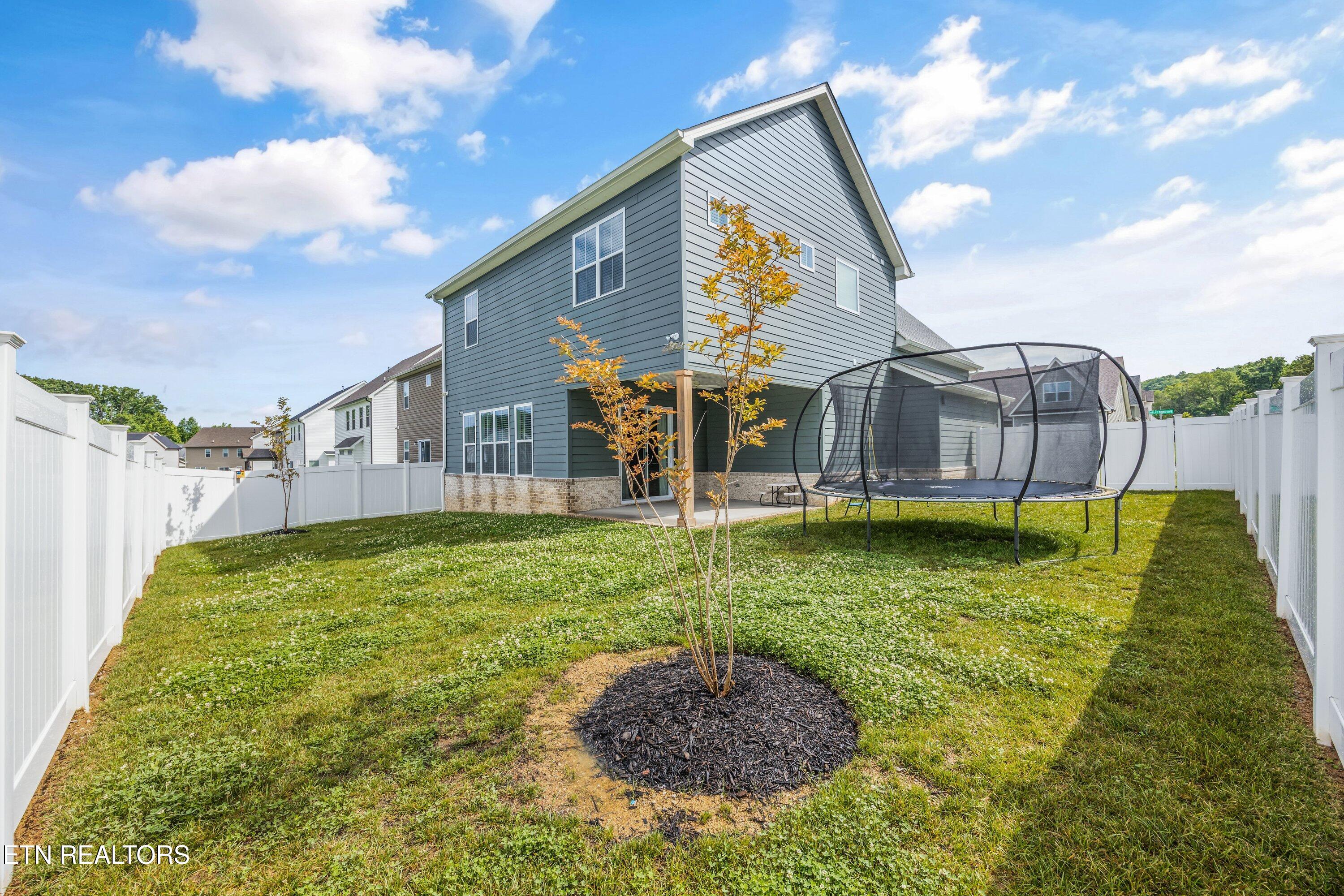 900 Belle Pond Ave