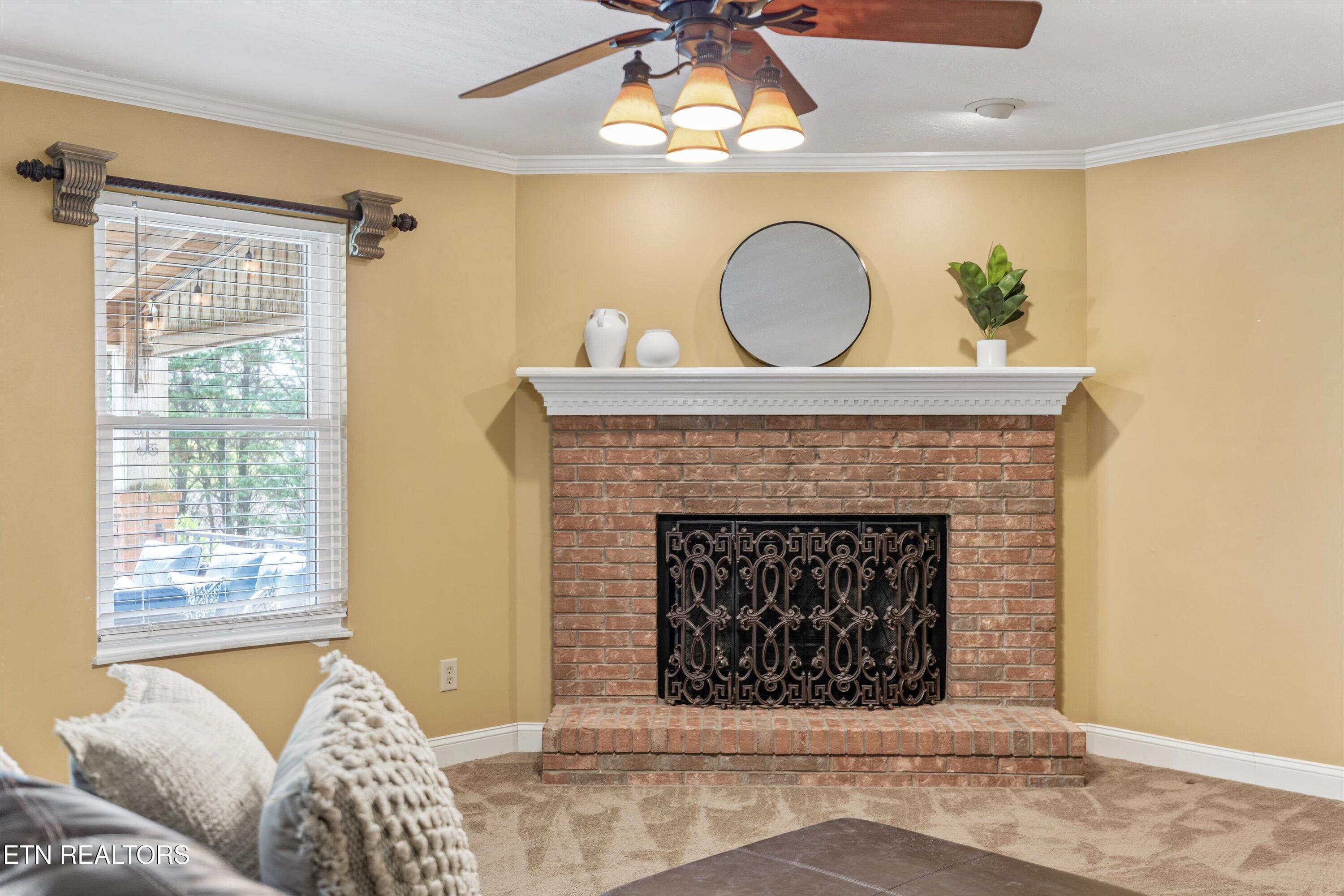 7801 Scenic Oaks Rd, Knoxville